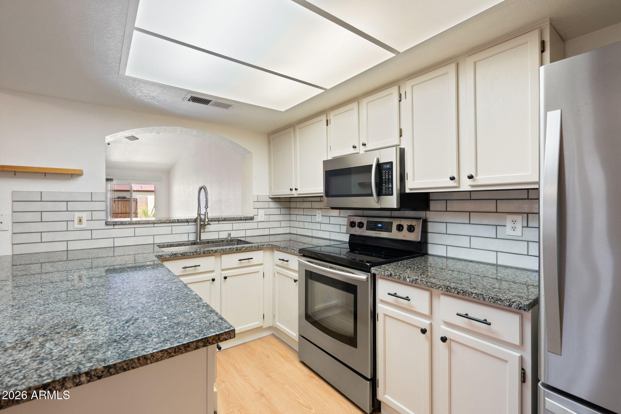 VILLAS VALENCIA - Residential
