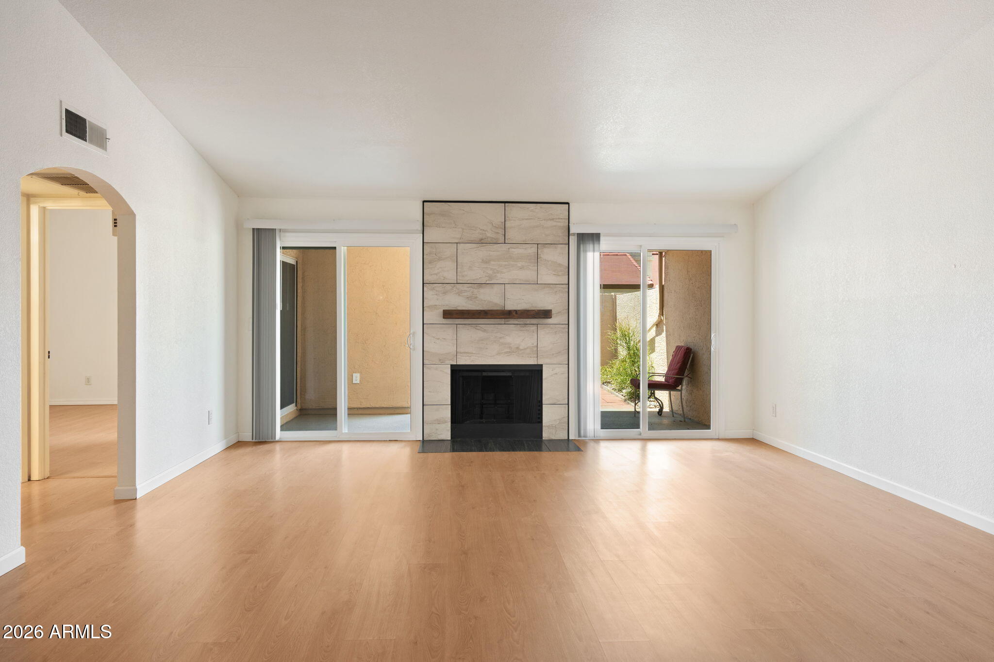 VILLAS VALENCIA - Residential