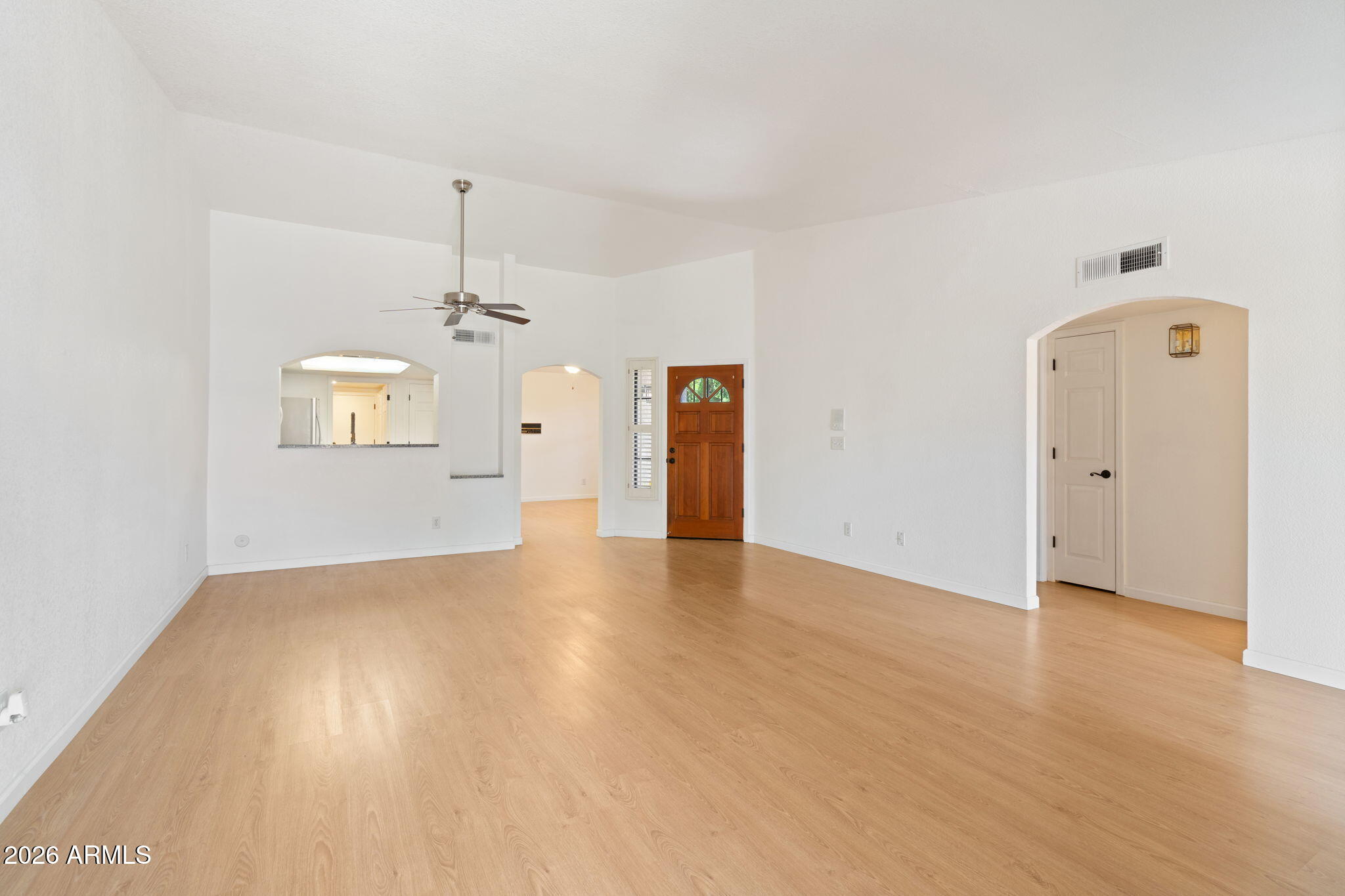 VILLAS VALENCIA - Residential