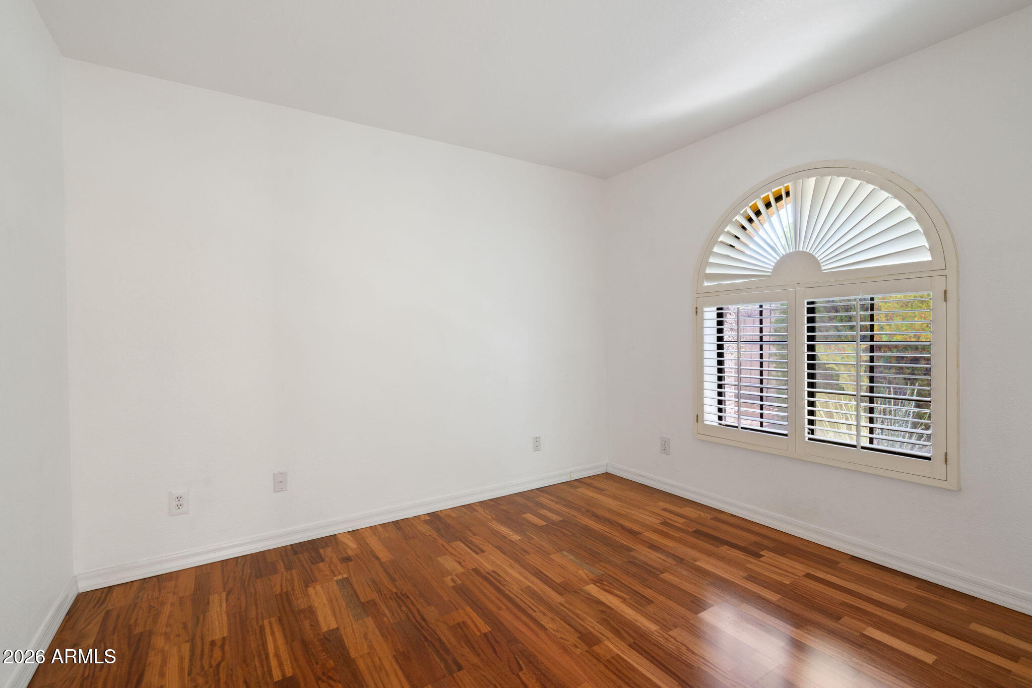 VILLAS VALENCIA - Residential