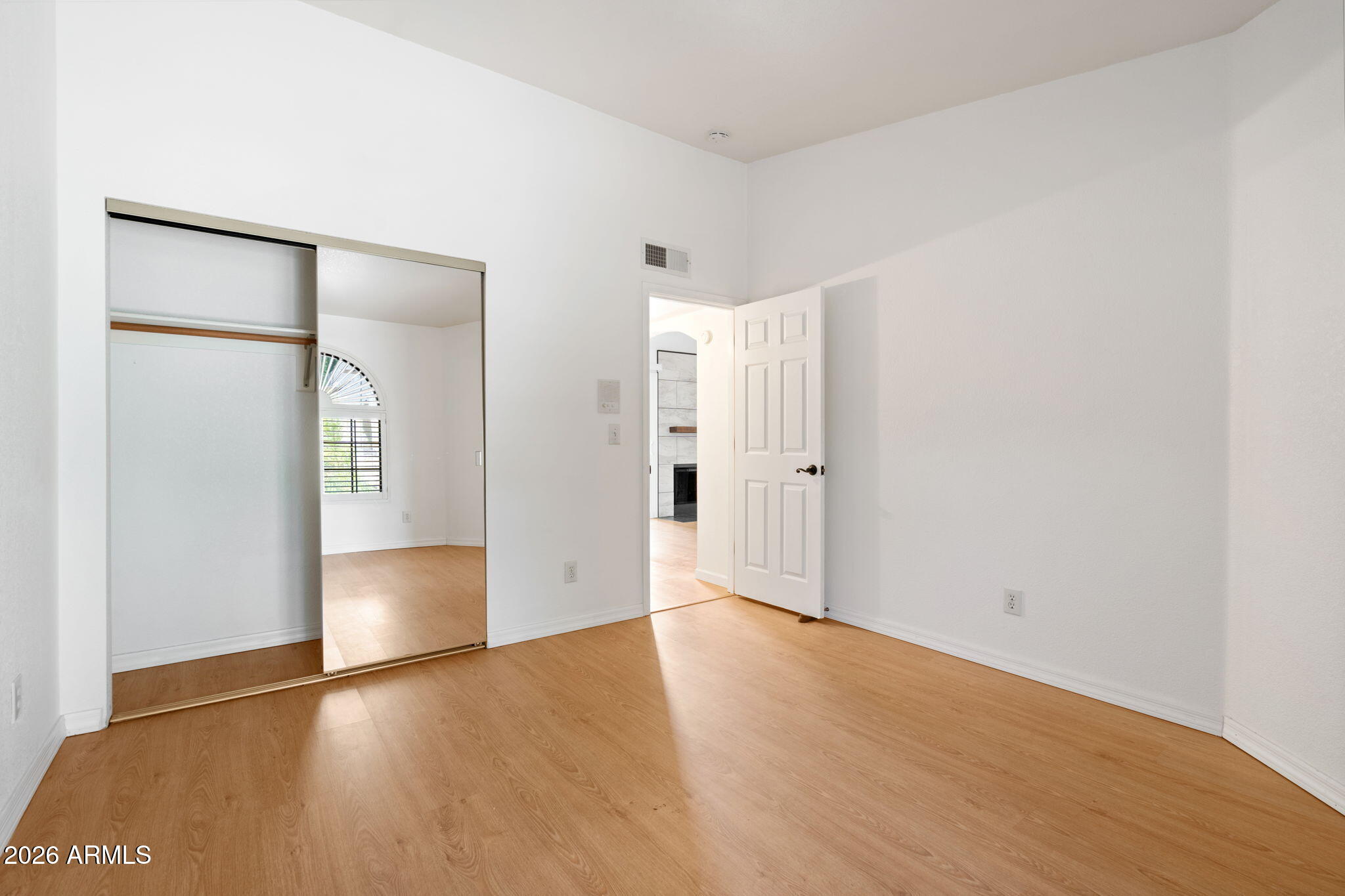 VILLAS VALENCIA - Residential