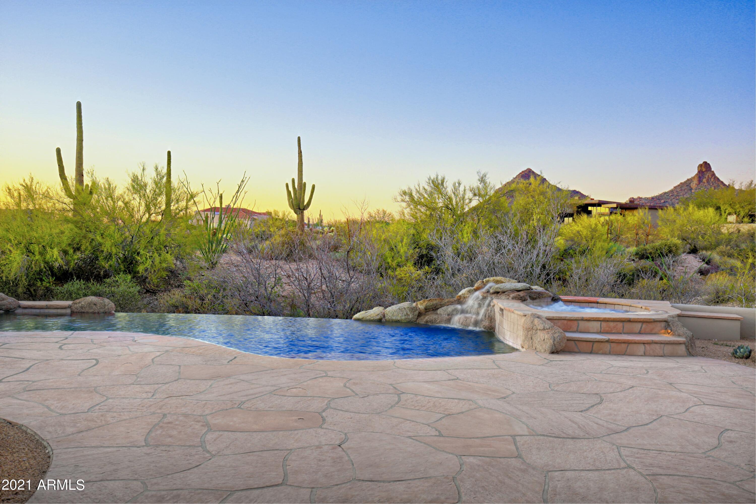 SONORAN HIGHLANDS PHASE 1 - Residential