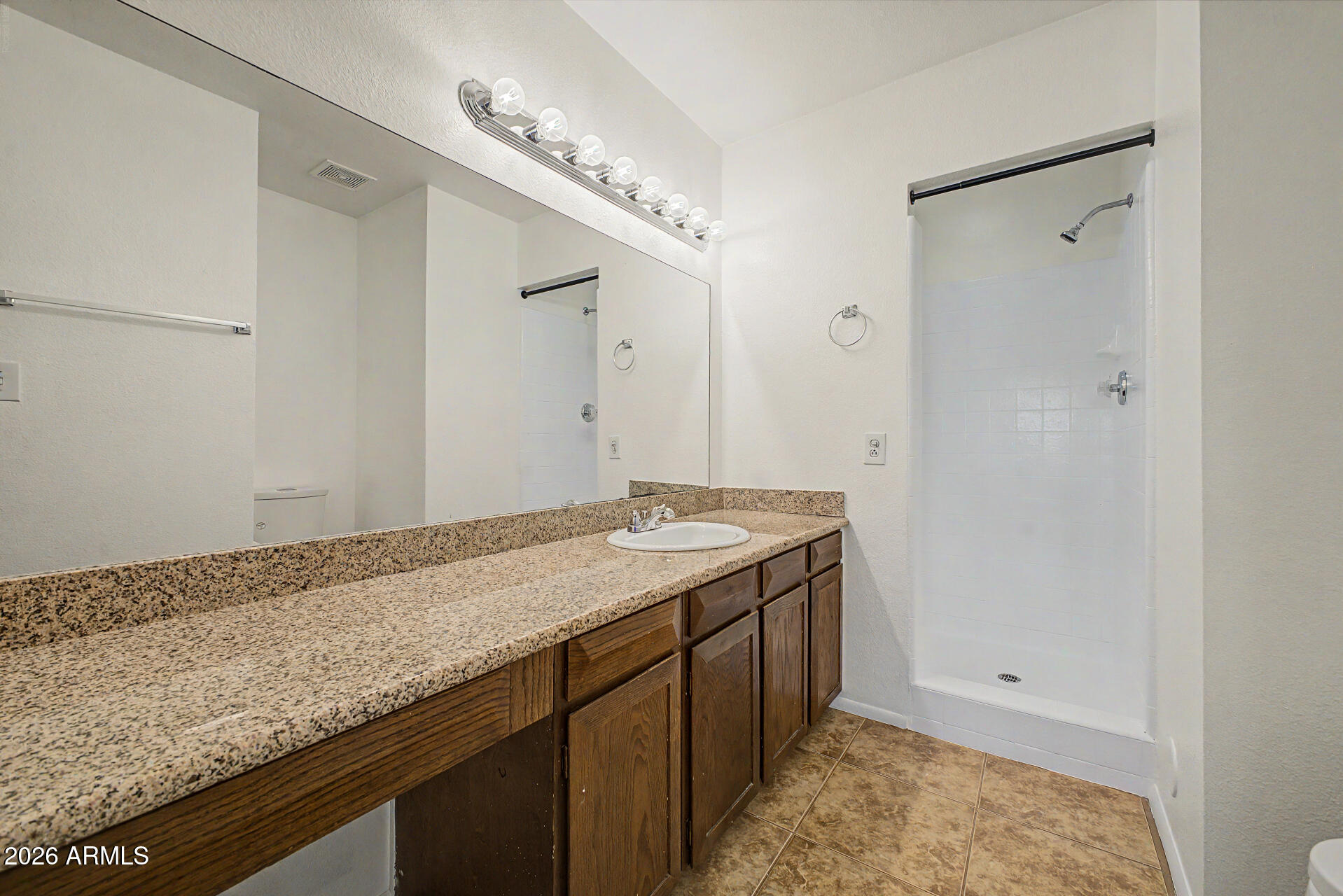PALM LANE VILLAGE - Residential