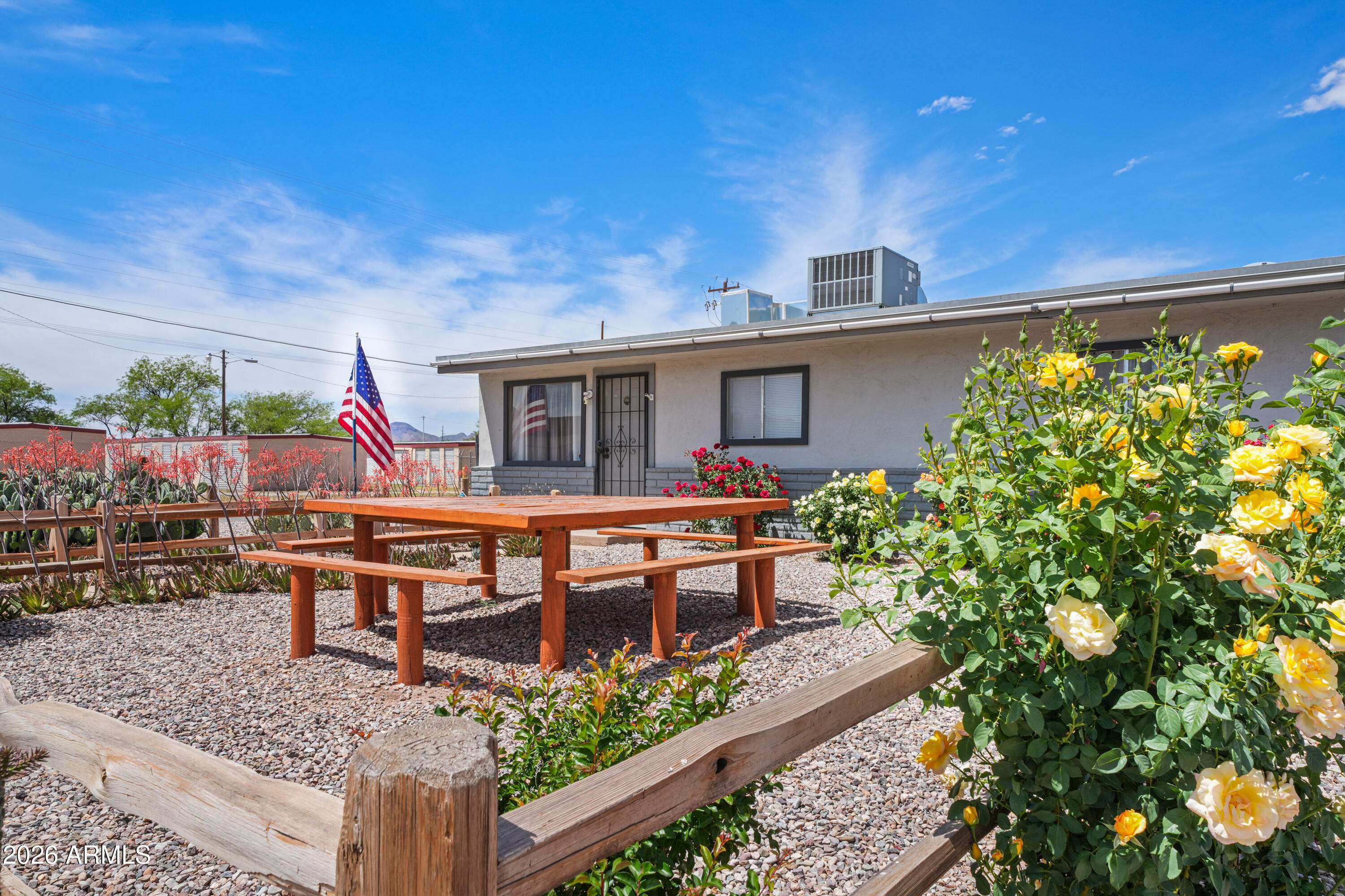 HUACHUCA VISTA - Residential