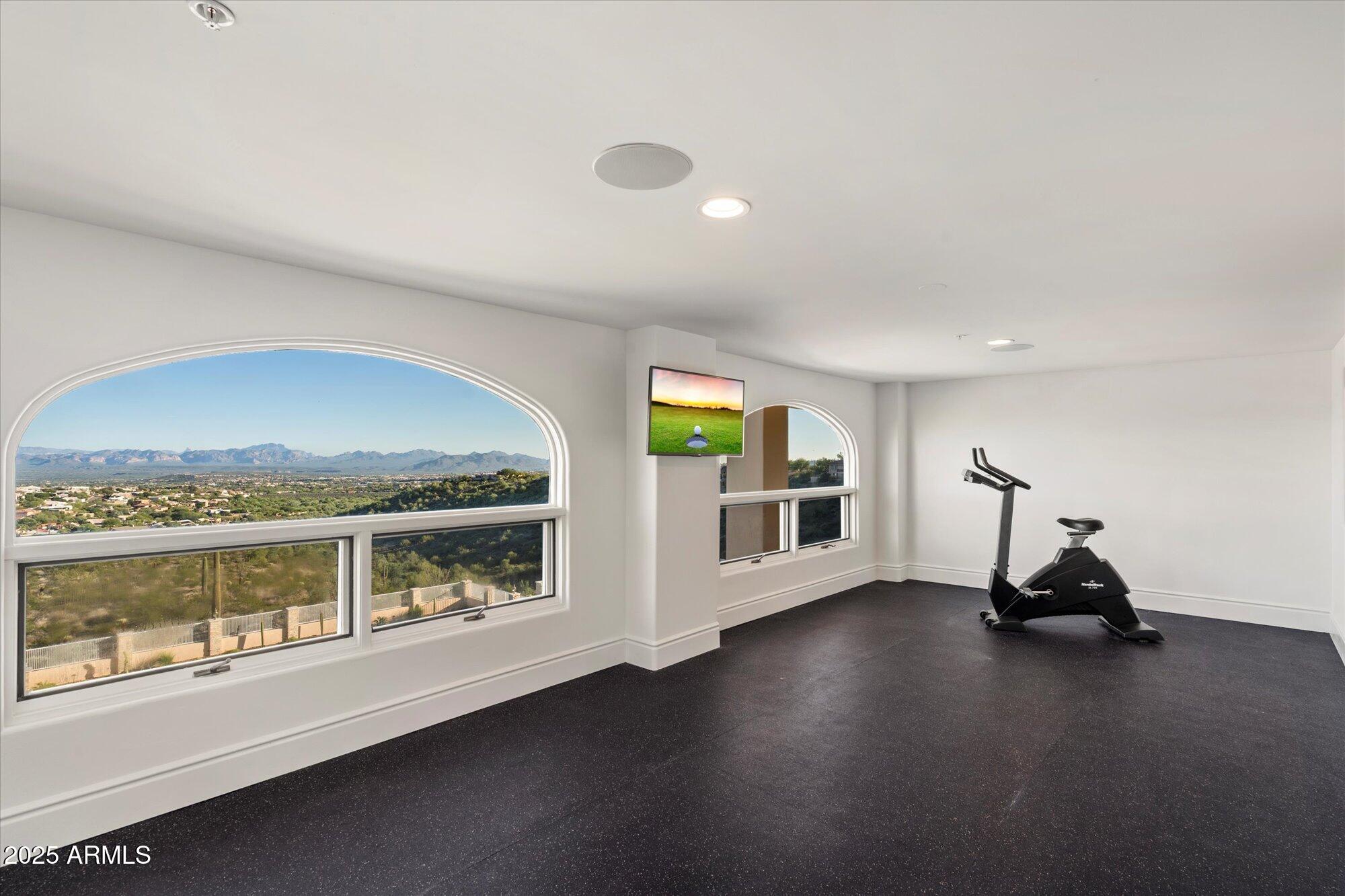 FOUNTAIN HILLS ARIZONA NO. 506-C BLOCK 2 LOTS 10 T - Residential