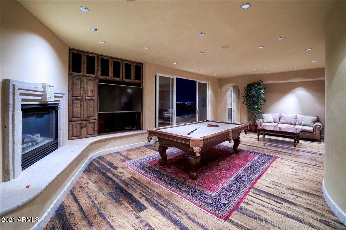 SUNSET HILLS 3 - Residential