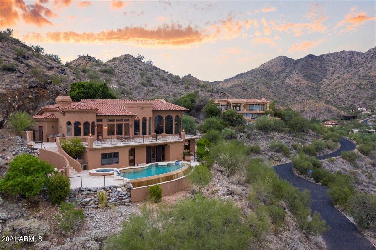 SUNSET HILLS 3 - Residential