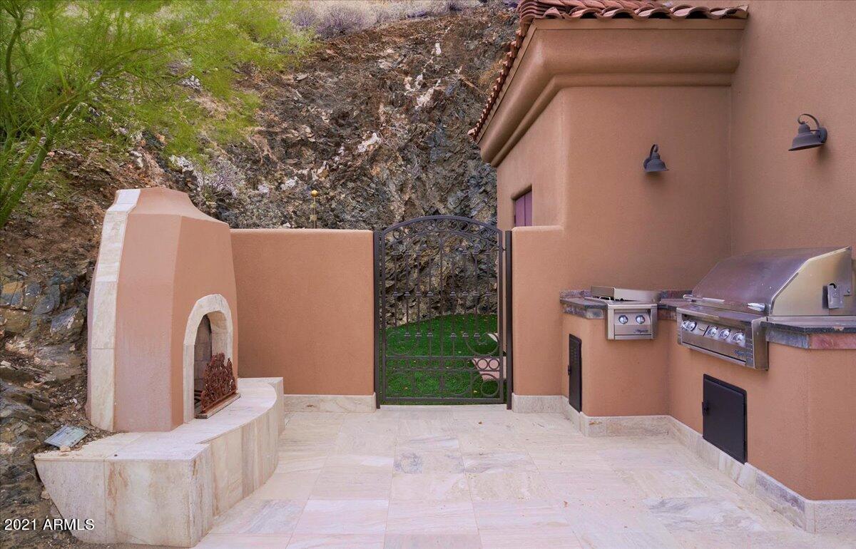 SUNSET HILLS 3 - Residential