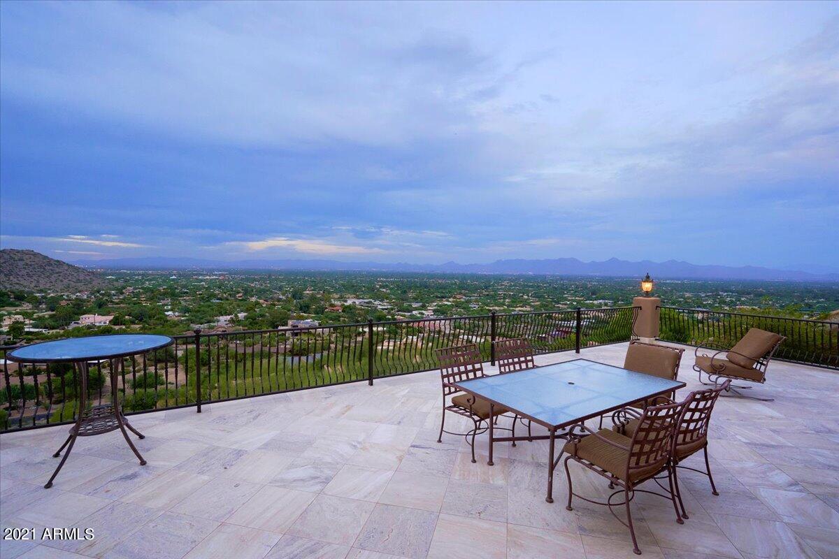 SUNSET HILLS 3 - Residential