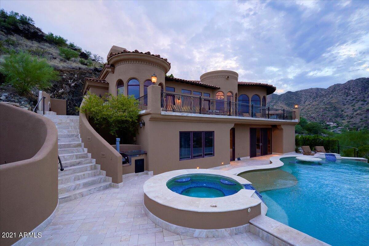 SUNSET HILLS 3 - Residential