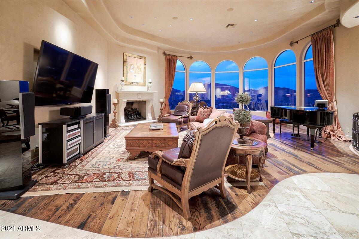 SUNSET HILLS 3 - Residential