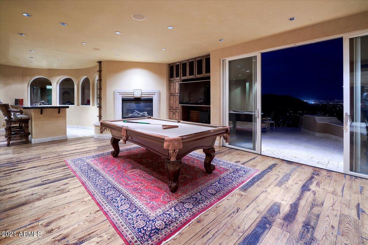 SUNSET HILLS 3 - Residential