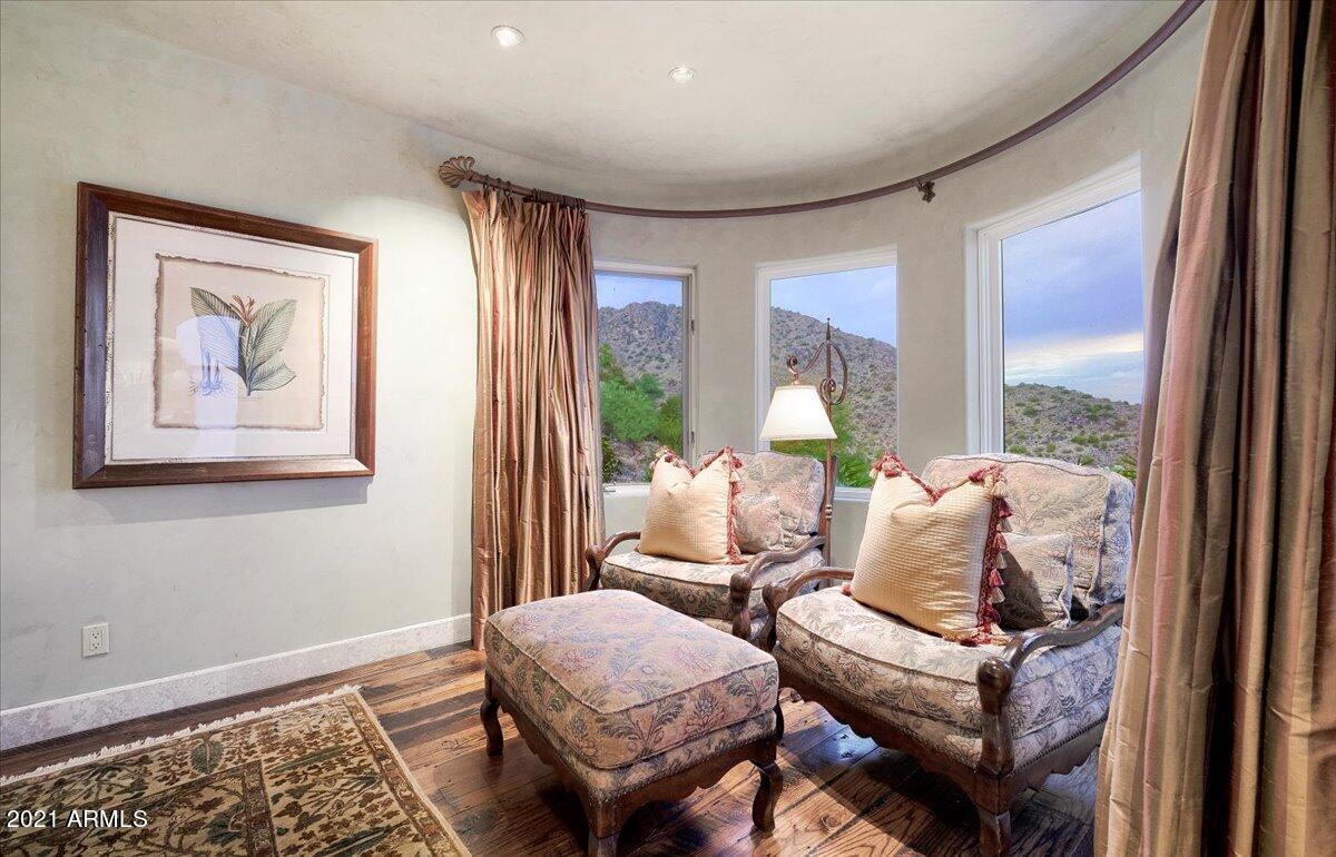 SUNSET HILLS 3 - Residential
