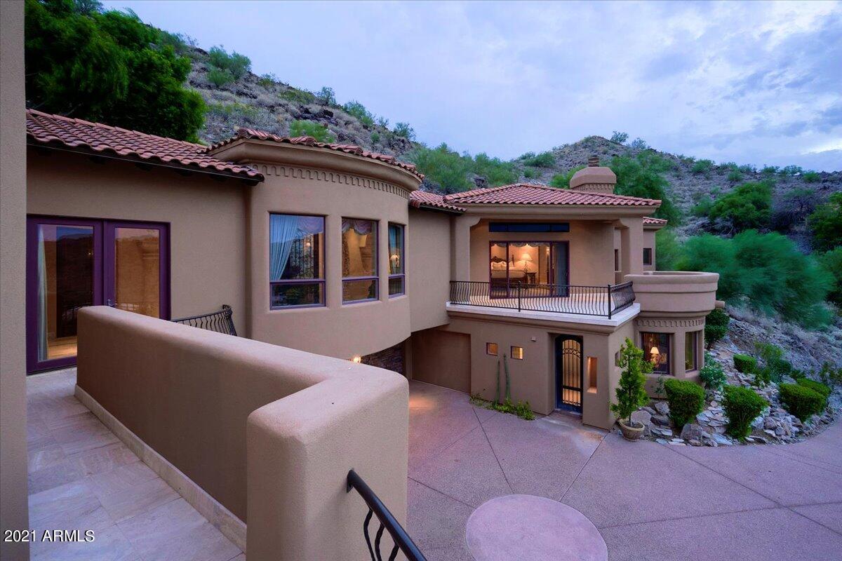 SUNSET HILLS 3 - Residential