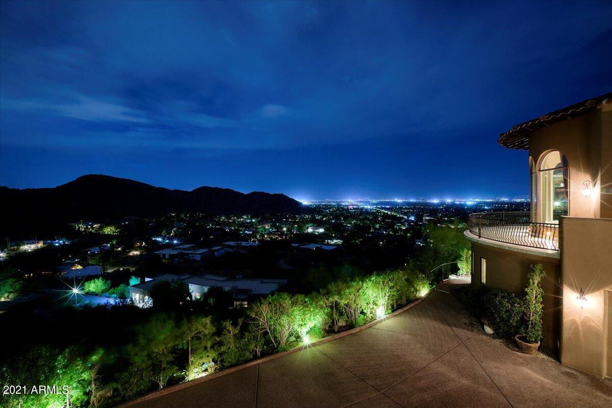SUNSET HILLS 3 - Residential