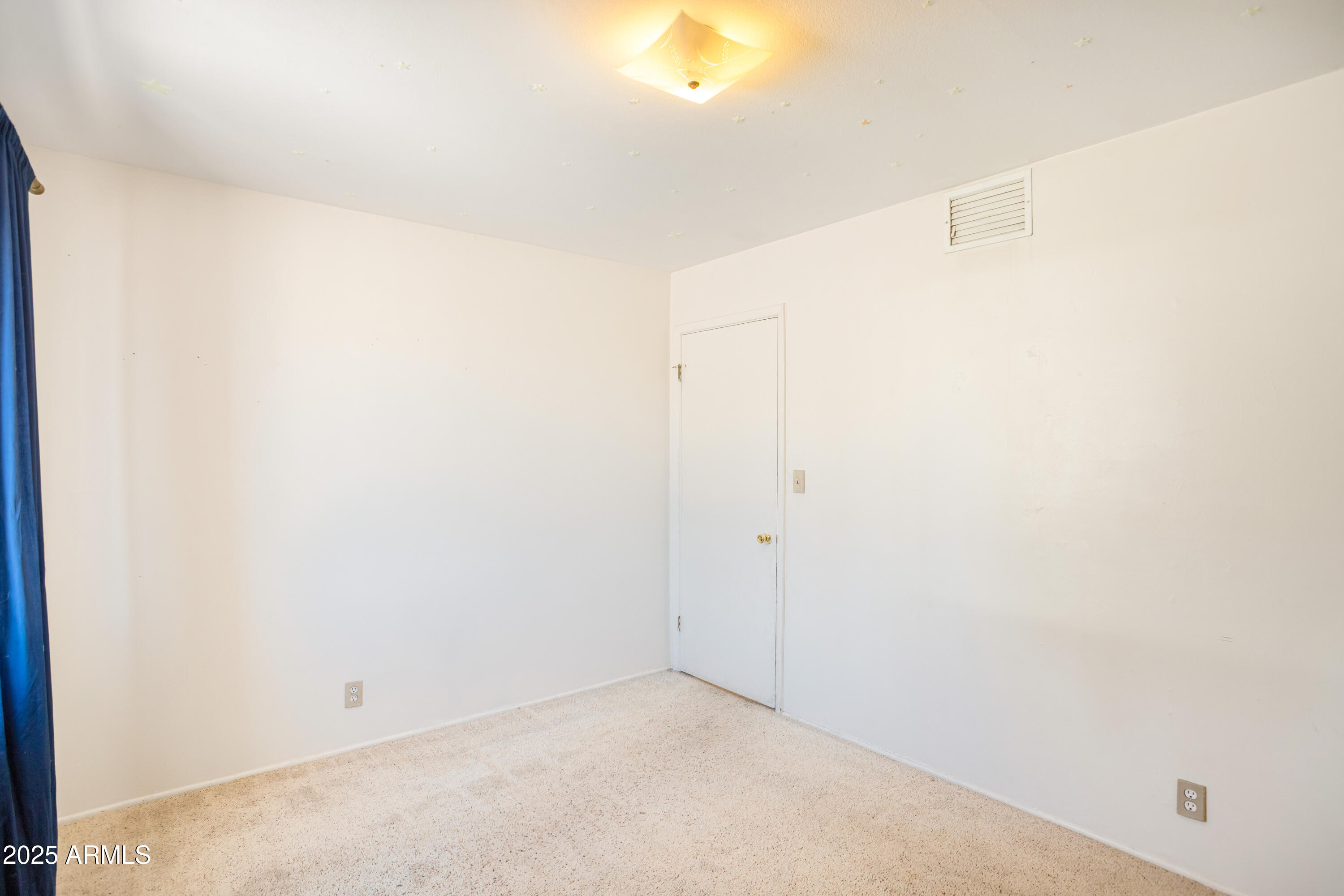 GARDEN CANYON 3 - Residential