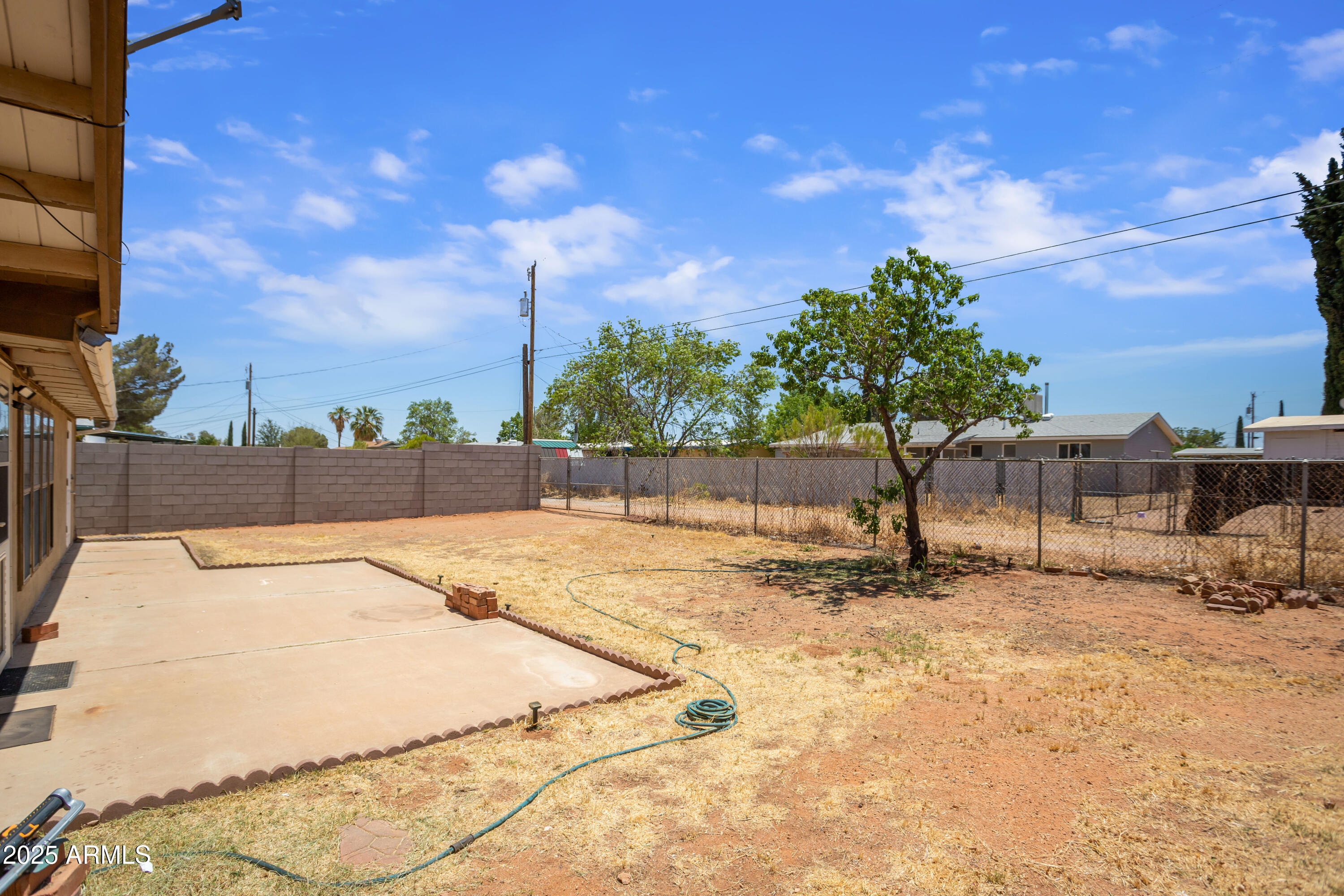 GARDEN CANYON 3 - Residential