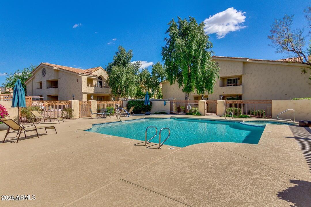 Ventana Condominiums - Residential Lease