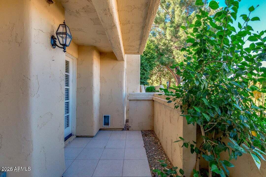 Ventana Condominiums - Residential Lease