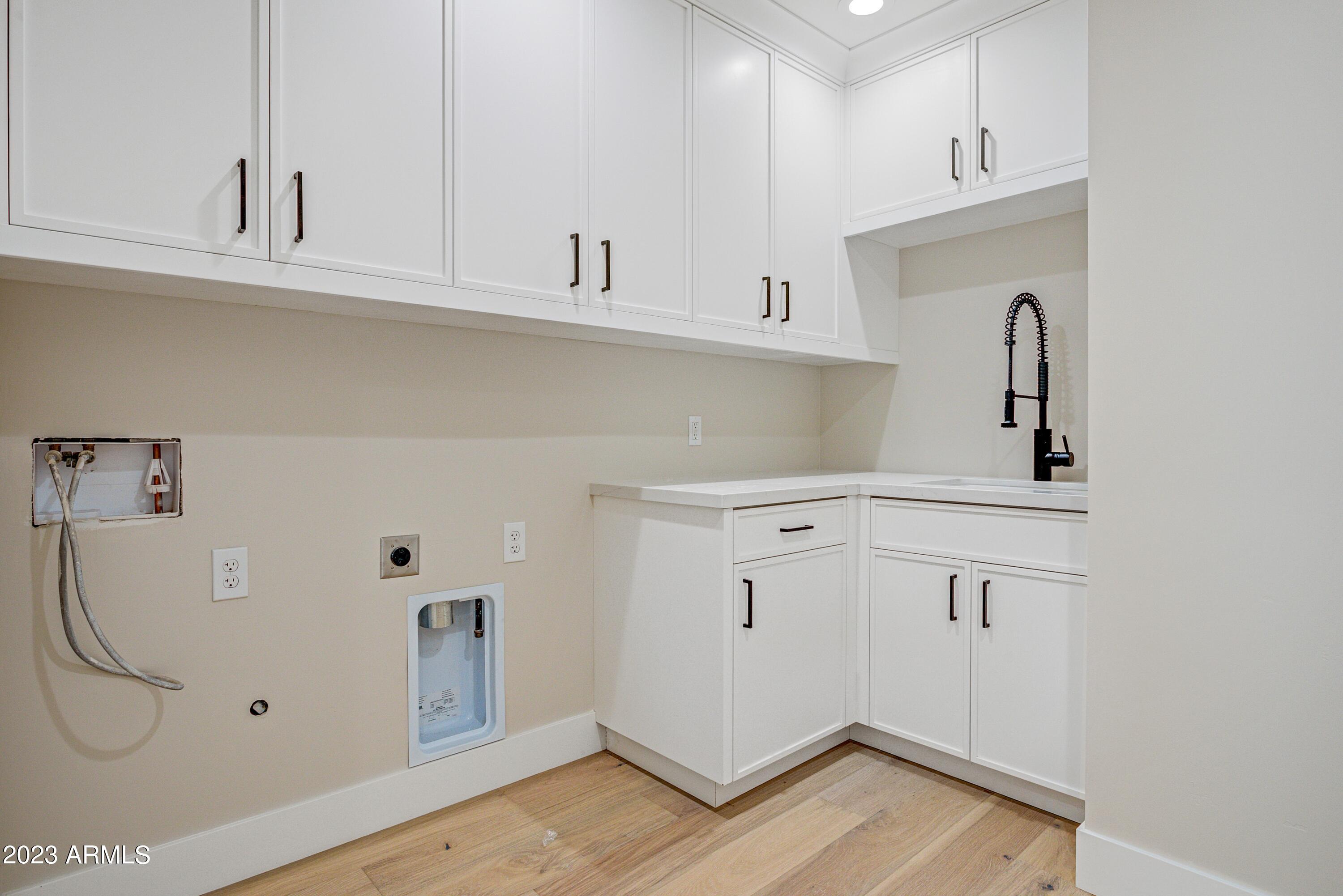 HIDDEN VILLAGE 4 - Residential