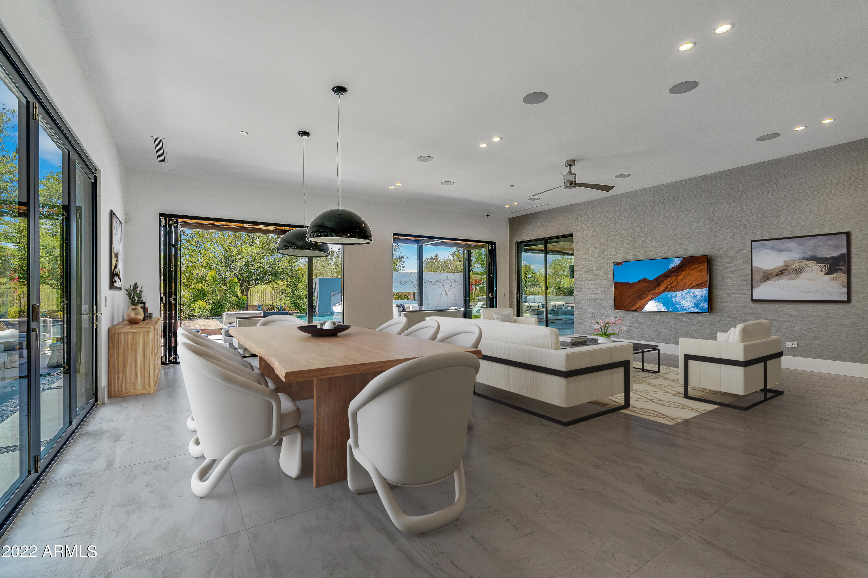 PINNACLE PEAK PLACE - Residential