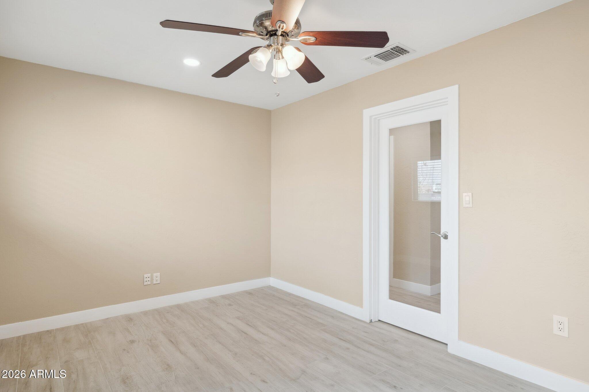 COLLEGE HOMES - Commercial Lease