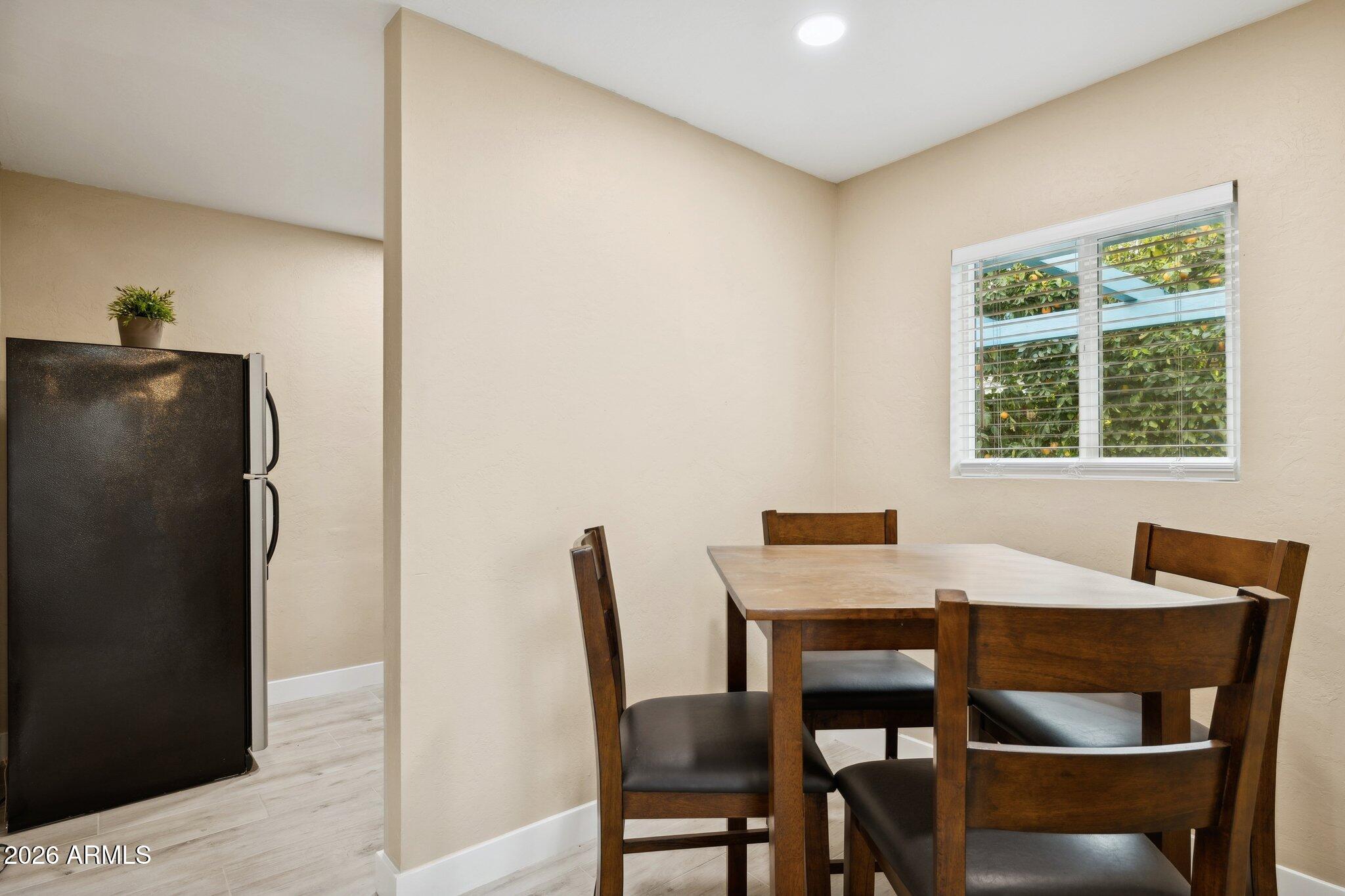 COLLEGE HOMES - Commercial Lease