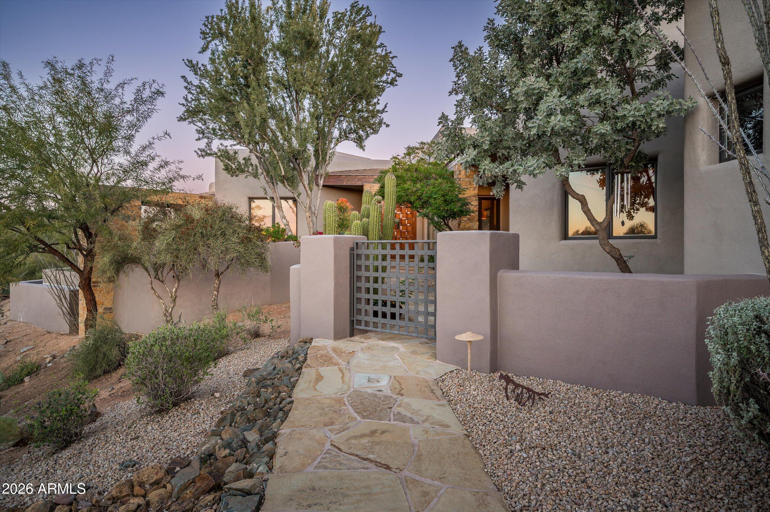DESERT MOUNTAIN - Residential