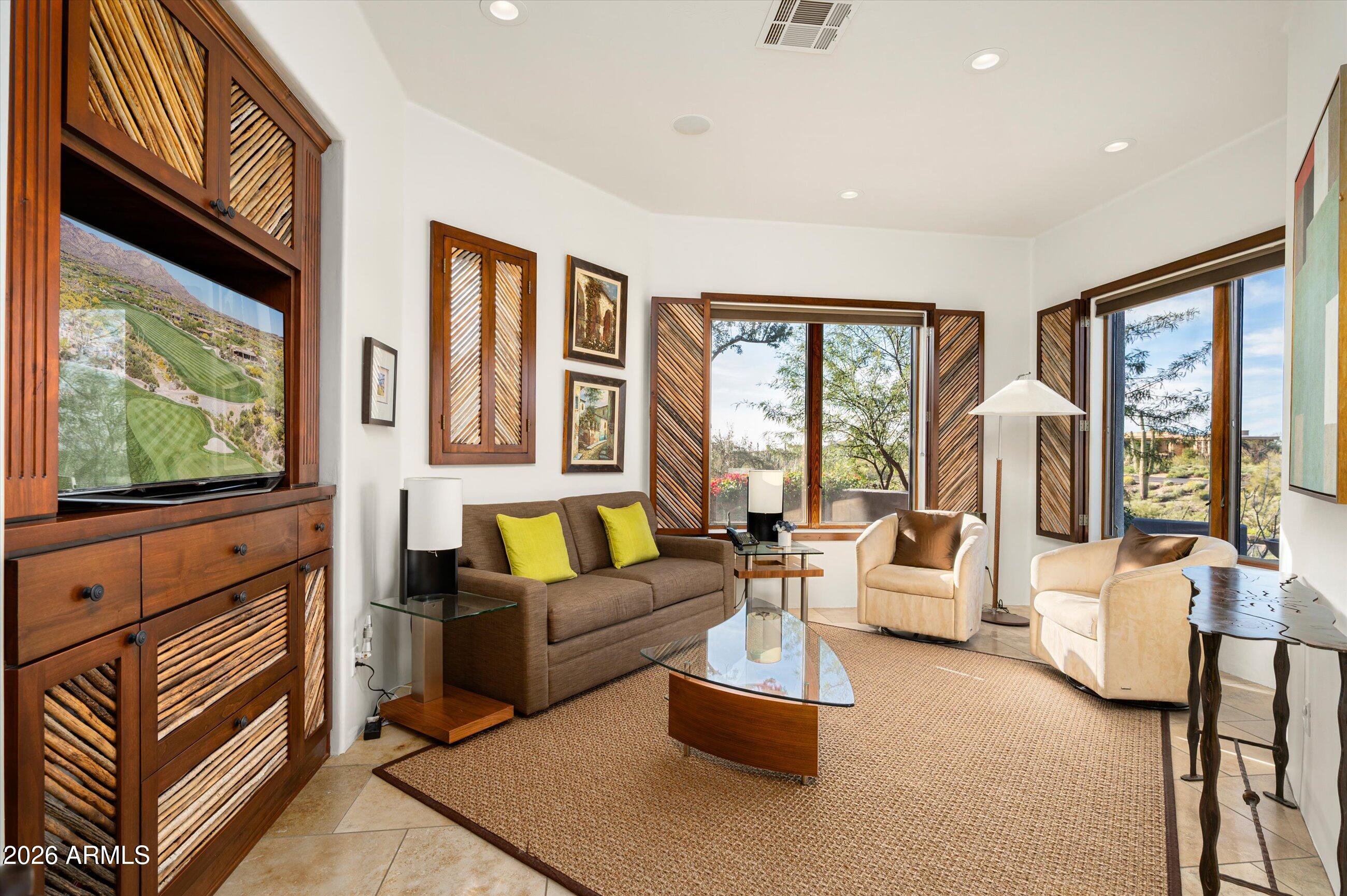 DESERT MOUNTAIN - Residential