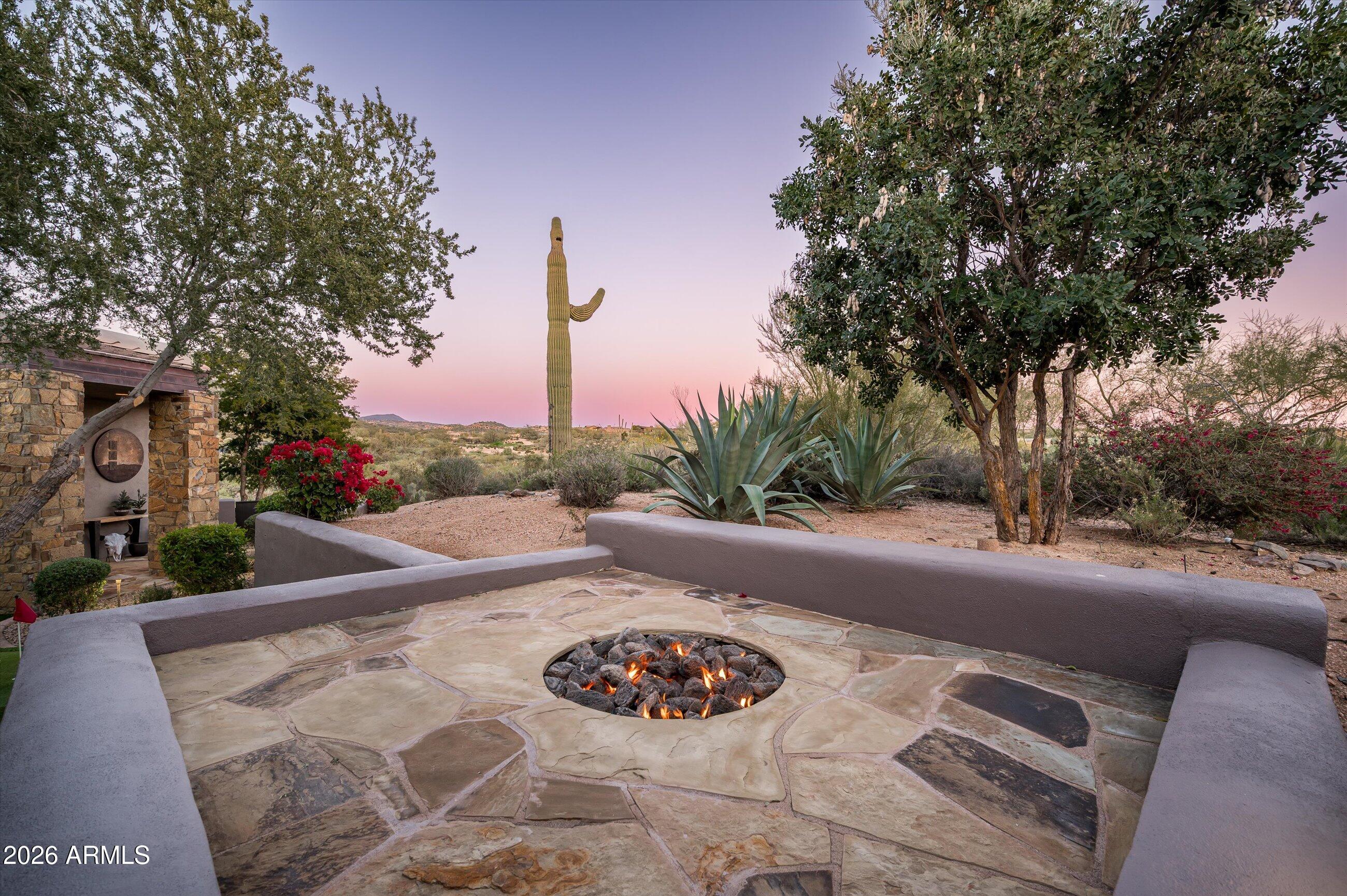 DESERT MOUNTAIN - Residential