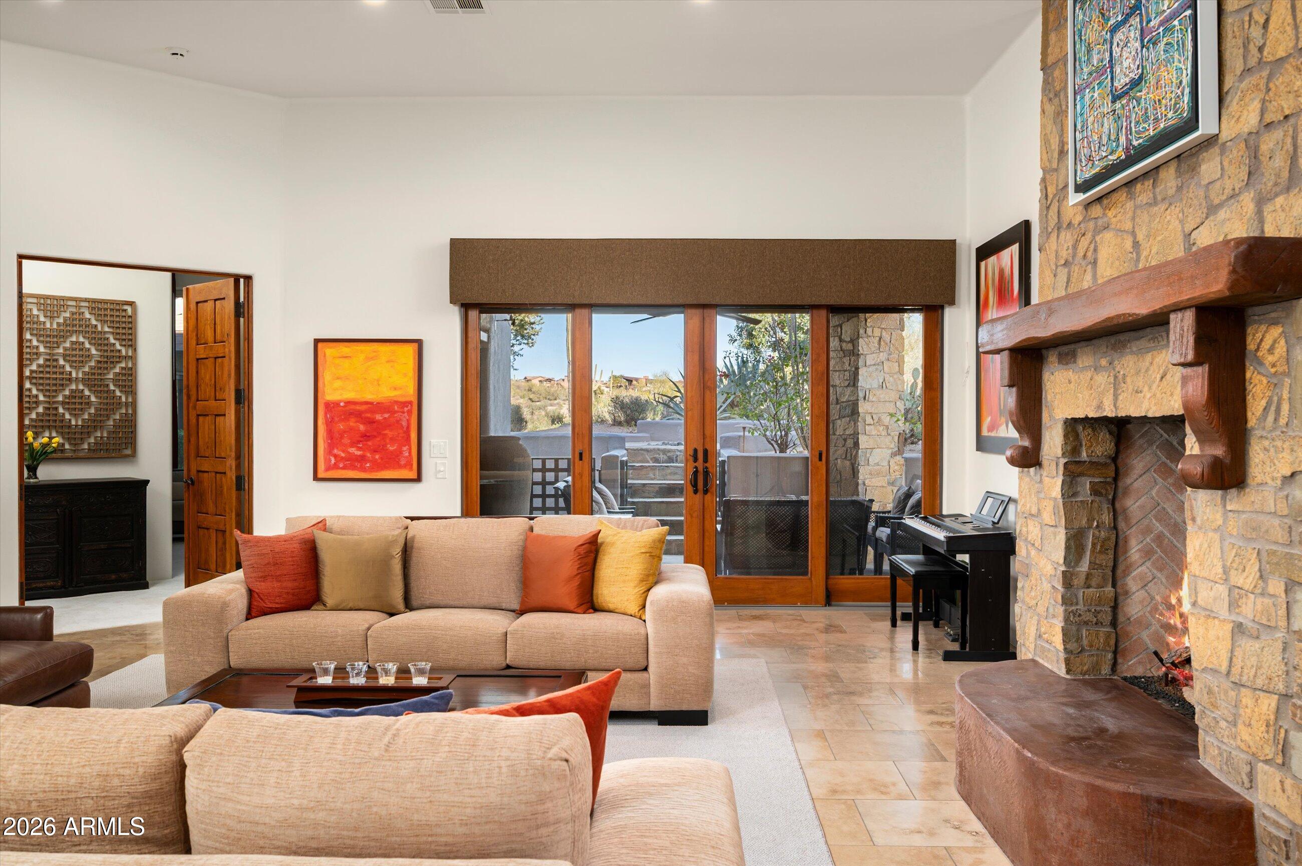 DESERT MOUNTAIN - Residential