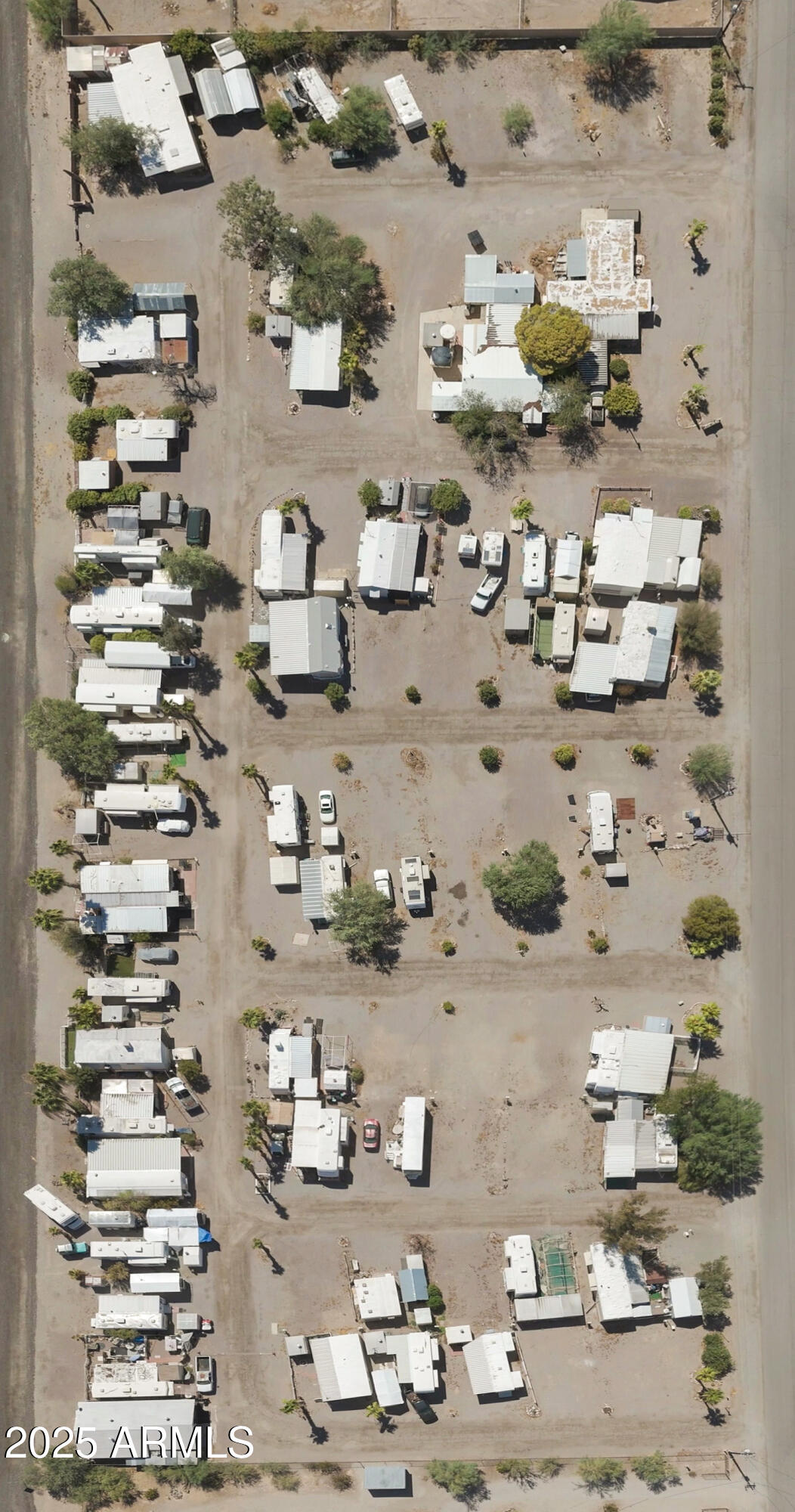 LA-Z-DAZE VILLA - Commercial Sale