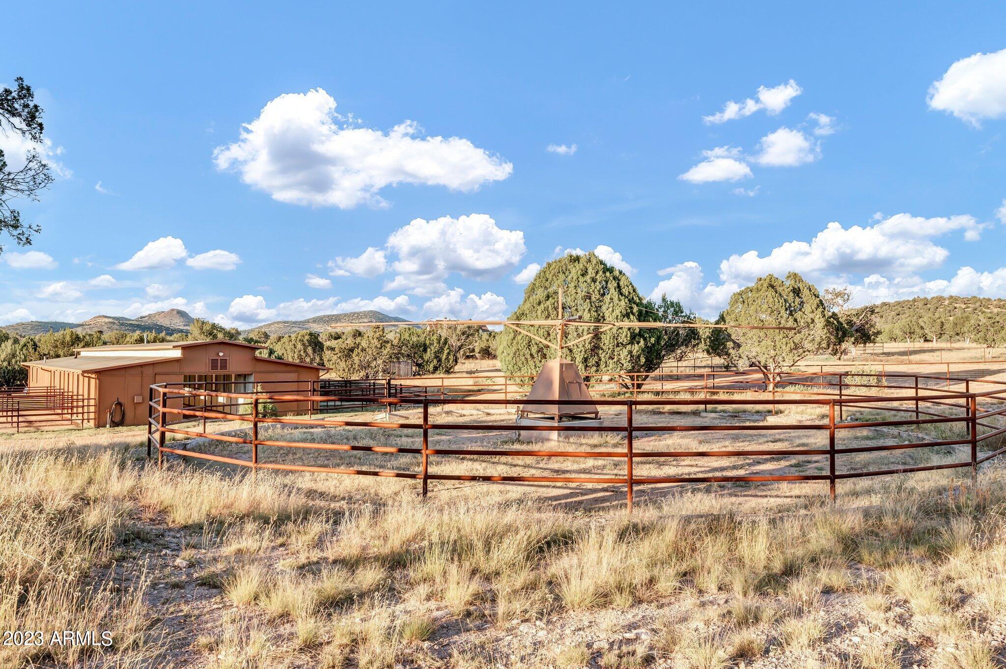 Crossroads Ranch - Residential