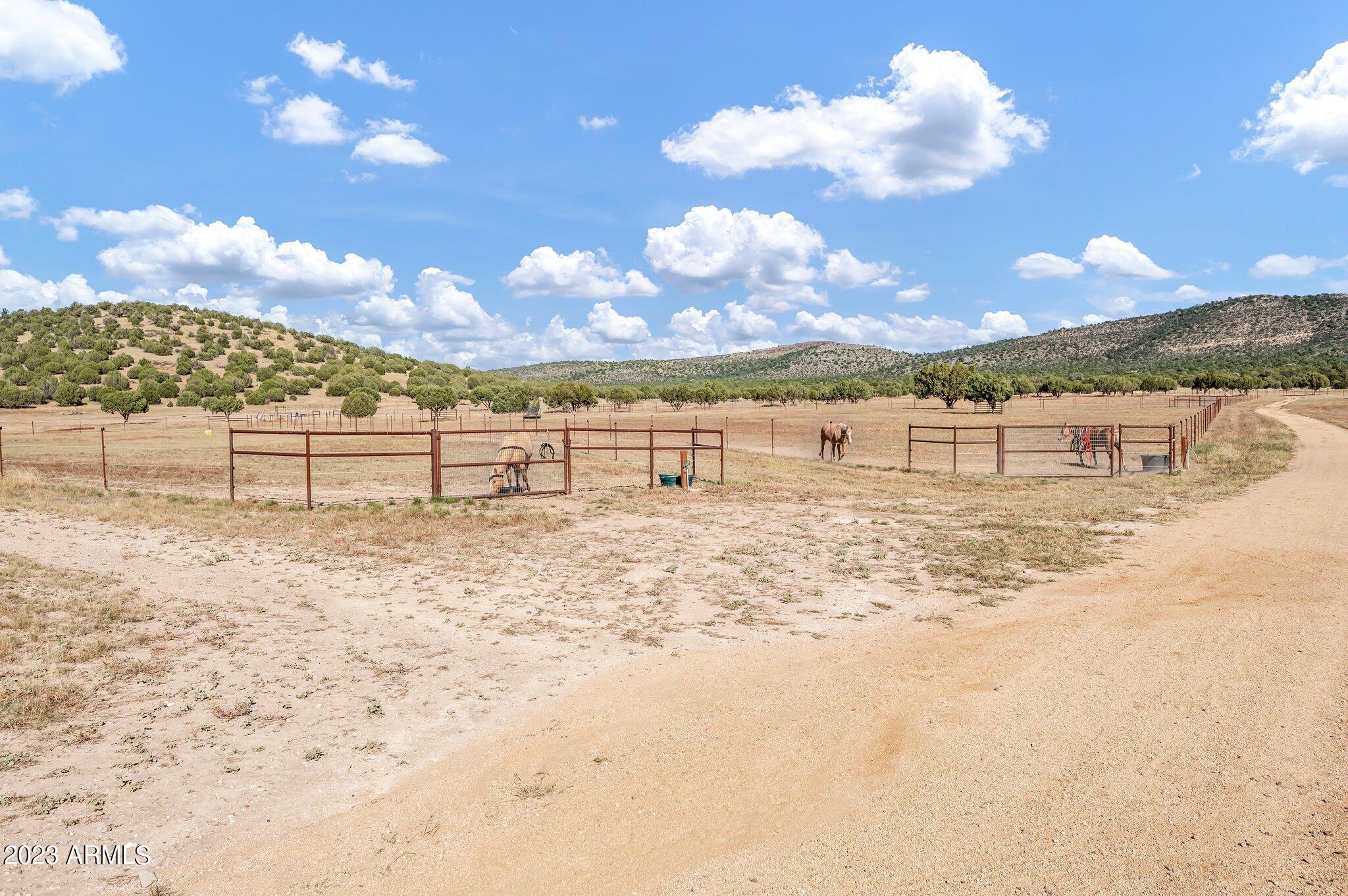 Crossroads Ranch - Residential