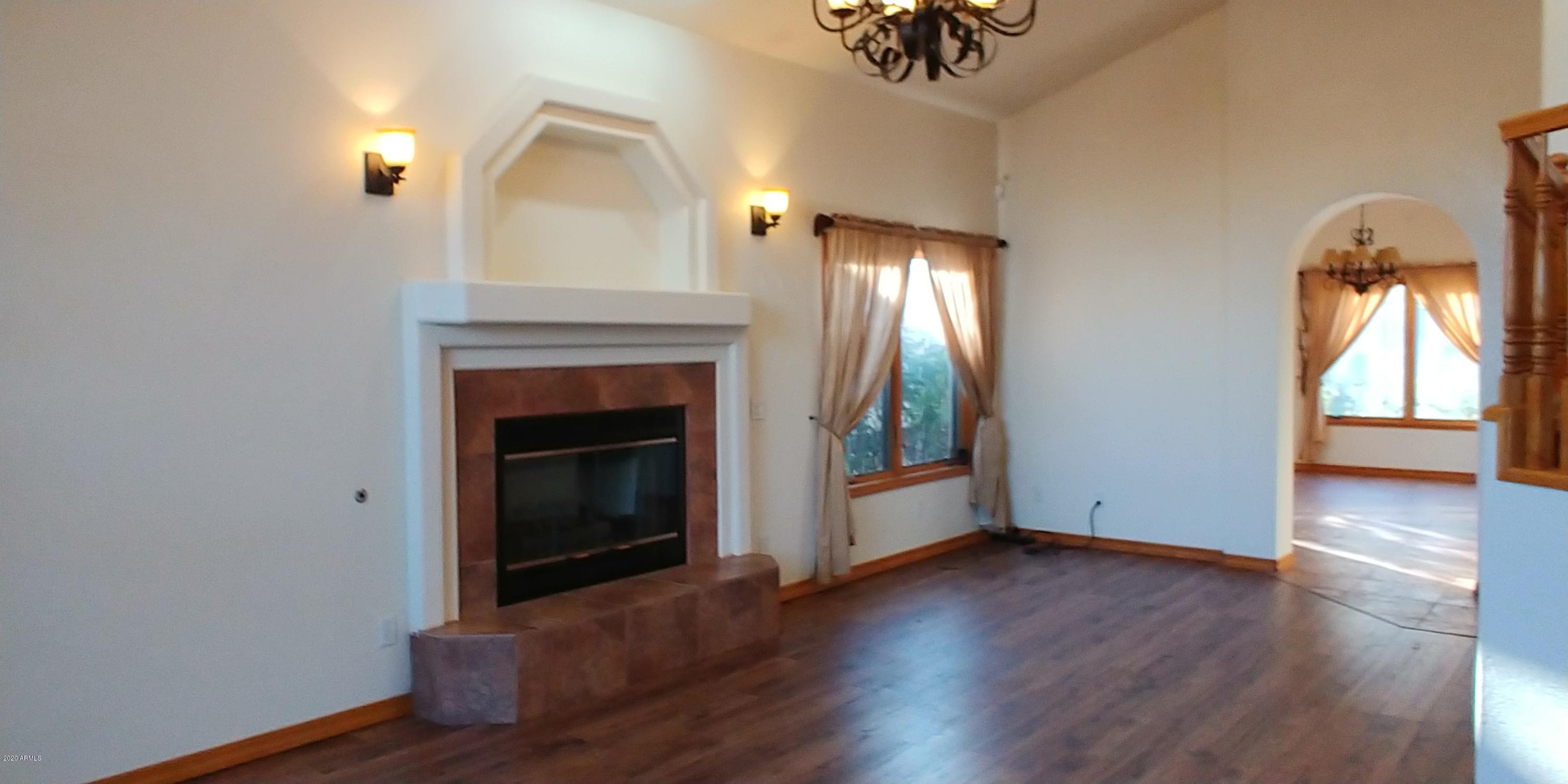 GREENBRIER ESTATES PHASE 1 - Residential