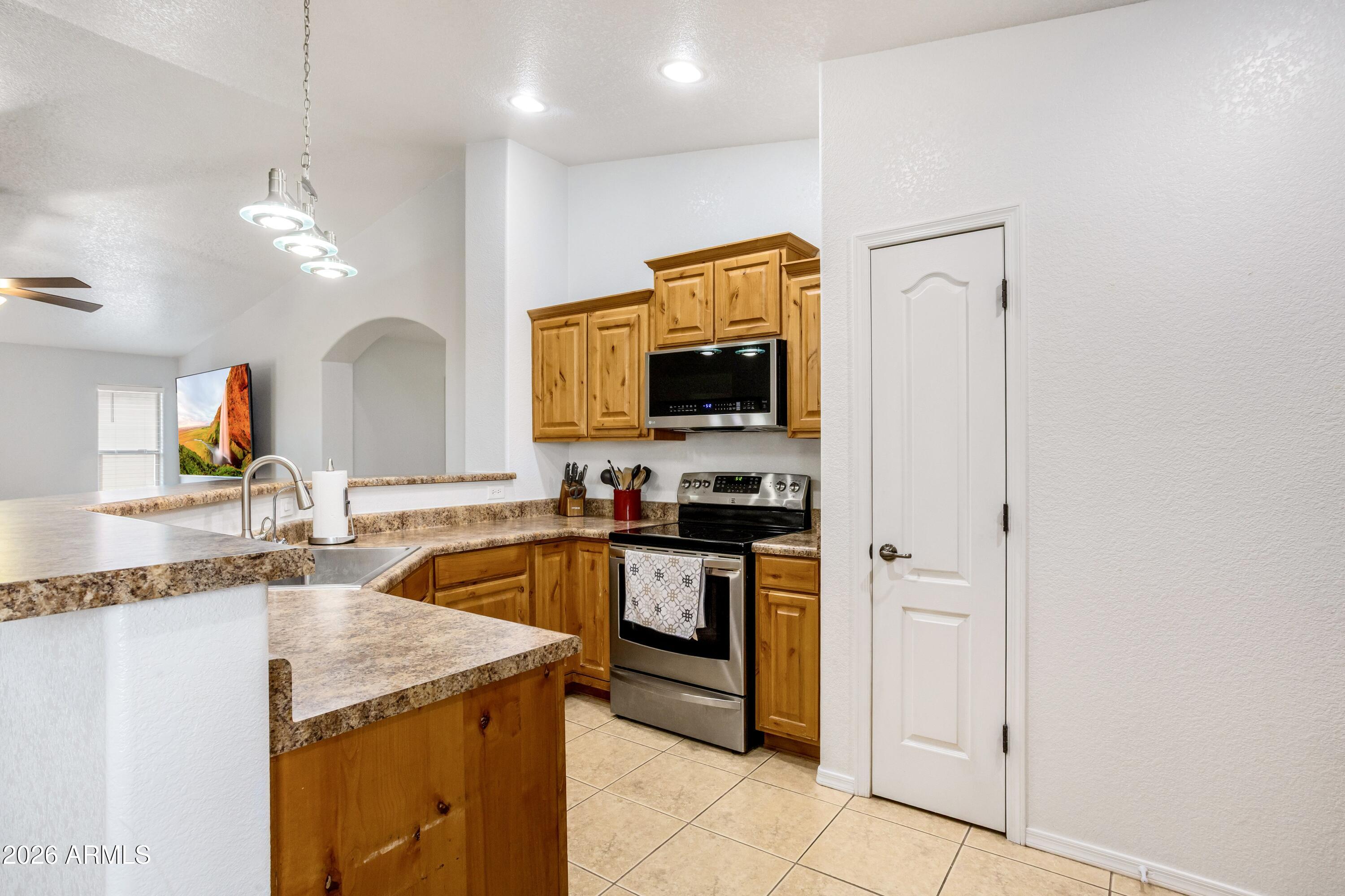 HOLIDAY AT PDS PHASE 3 AMENDED - Residential