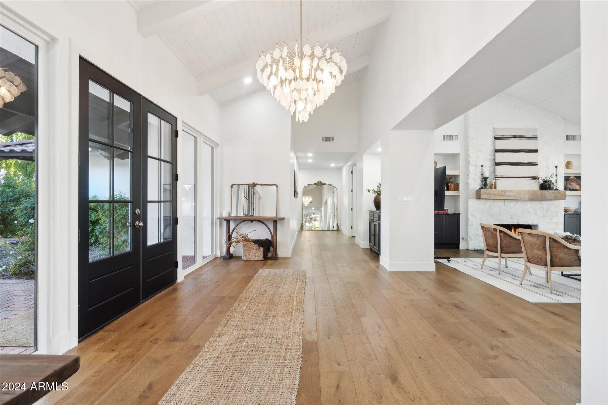 CAMELBACK COUNTRY ESTATES UNIT 2 - Residential