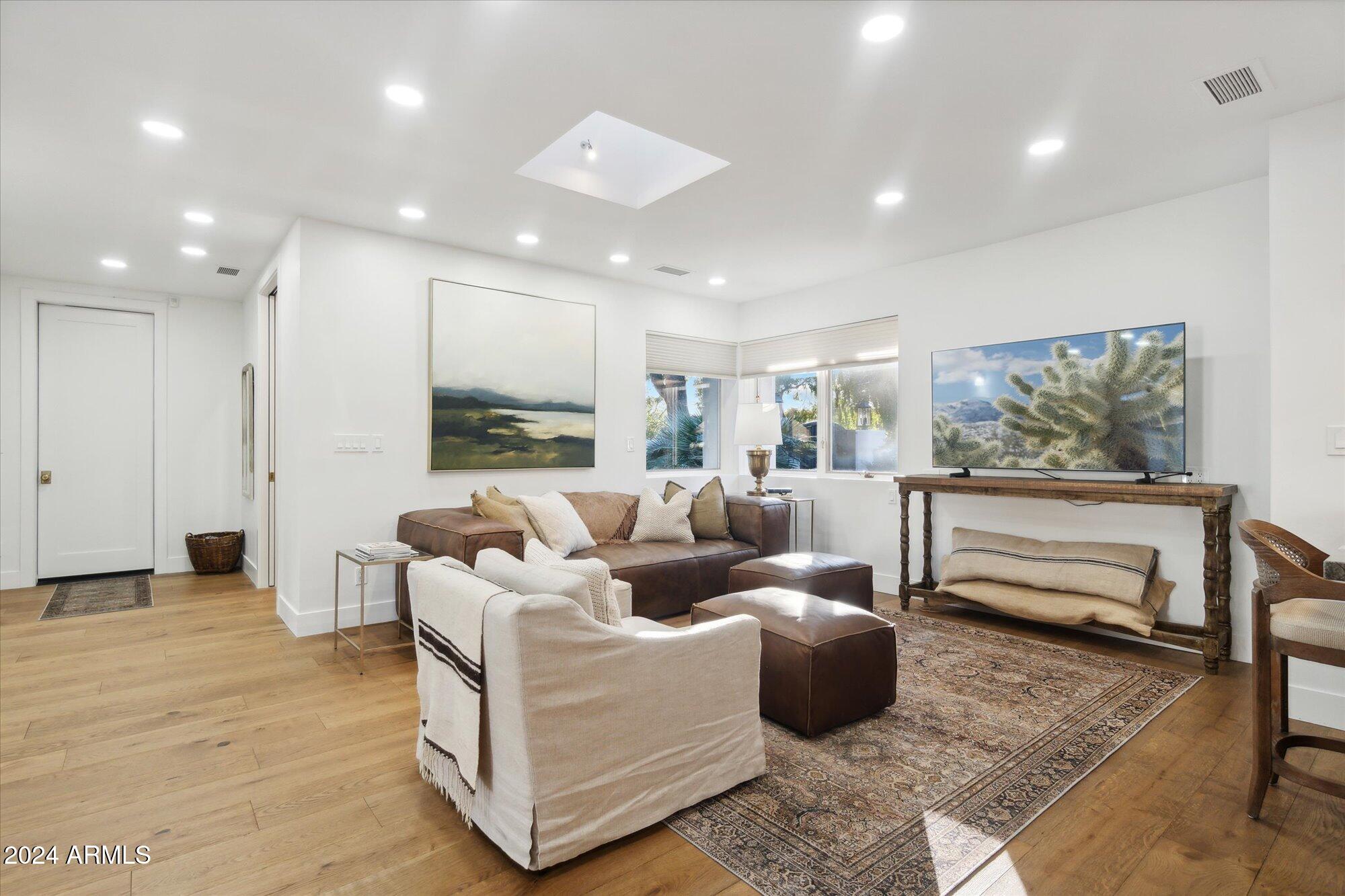CAMELBACK COUNTRY ESTATES UNIT 2 - Residential