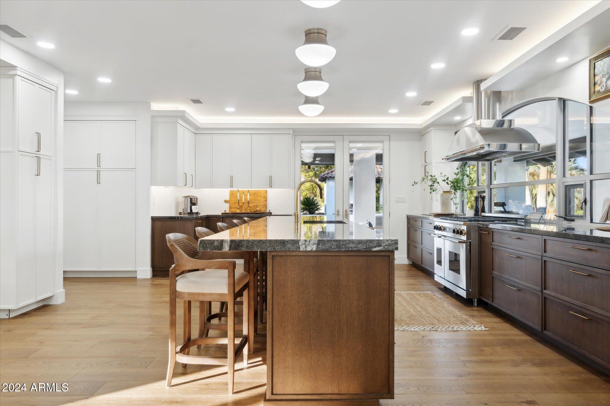 CAMELBACK COUNTRY ESTATES UNIT 2 - Residential