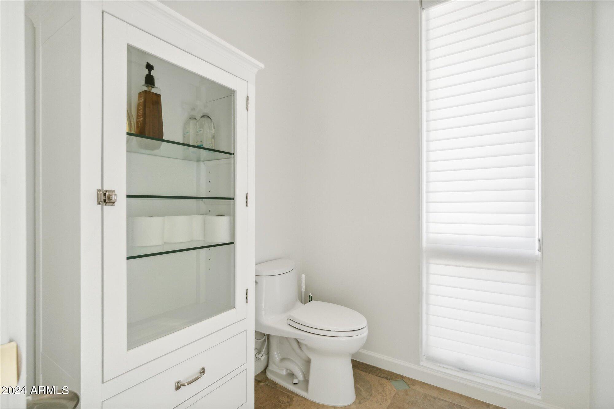 CAMELBACK COUNTRY ESTATES UNIT 2 - Residential