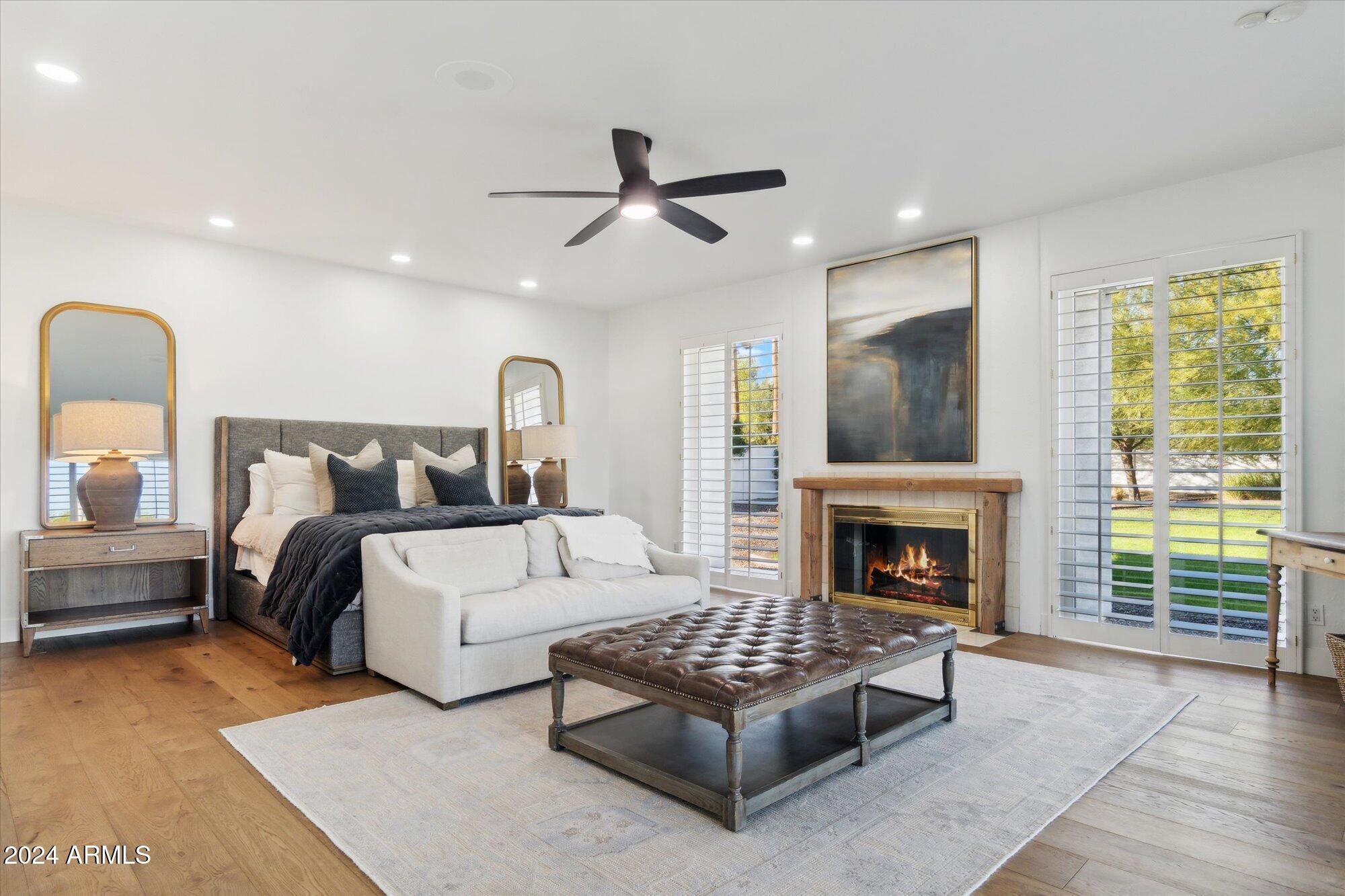 CAMELBACK COUNTRY ESTATES UNIT 2 - Residential