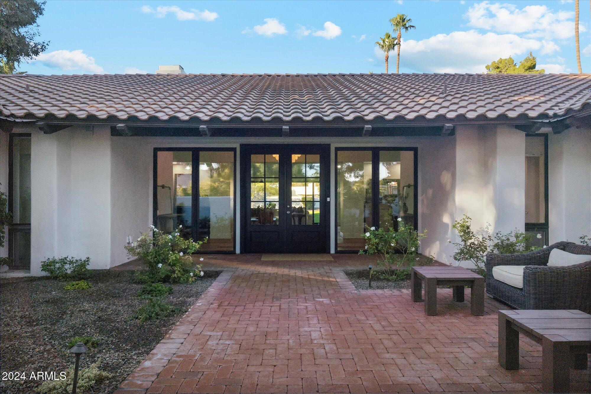 CAMELBACK COUNTRY ESTATES UNIT 2 - Residential