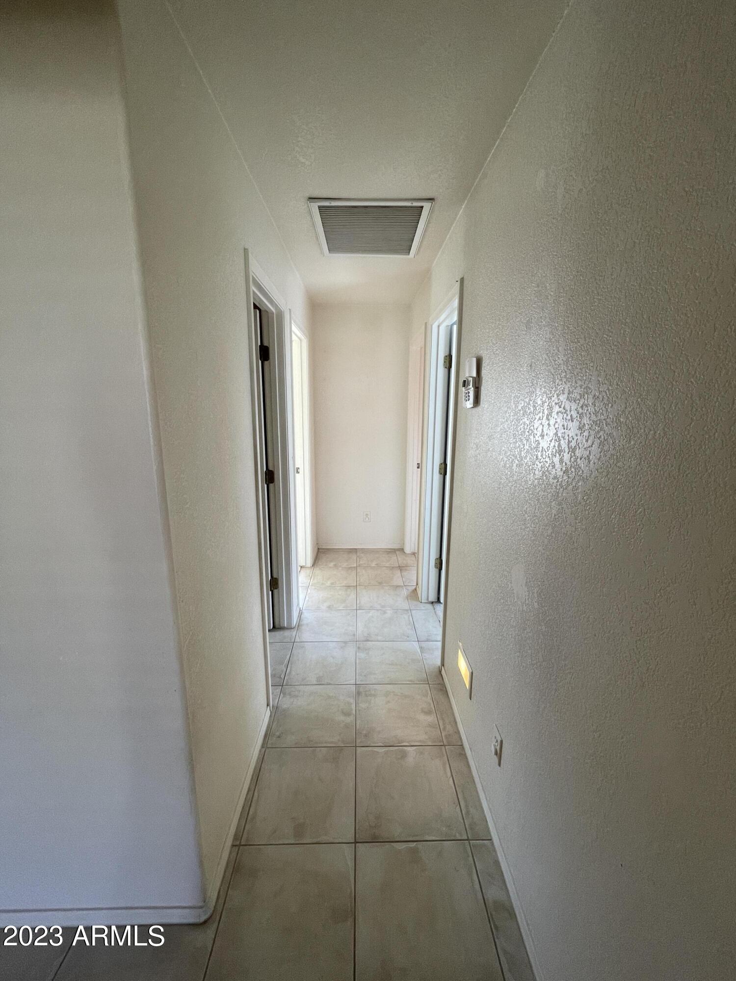 MOUNTAIN RIDGE PHASE 4 - Residential Lease