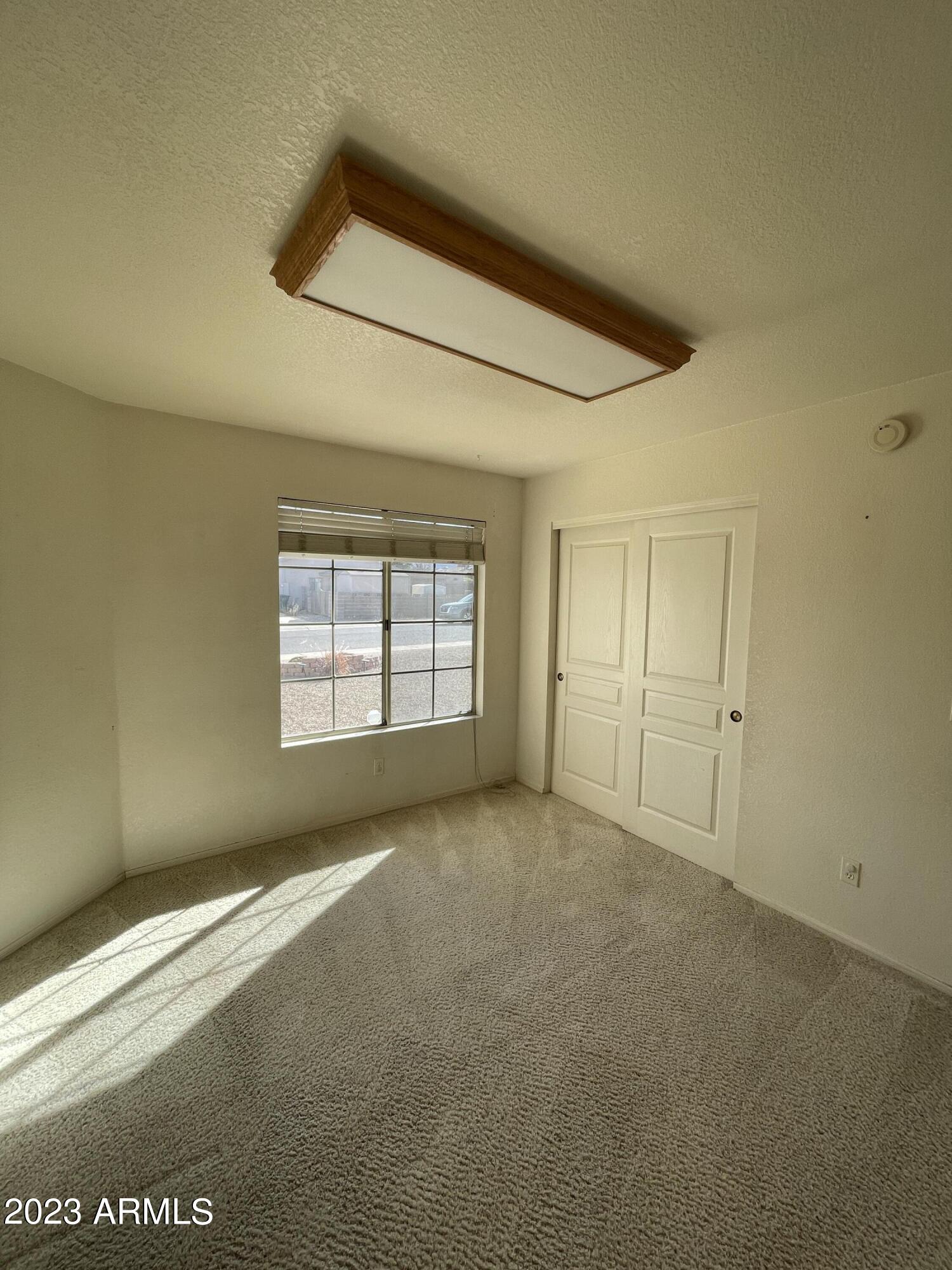 MOUNTAIN RIDGE PHASE 4 - Residential Lease
