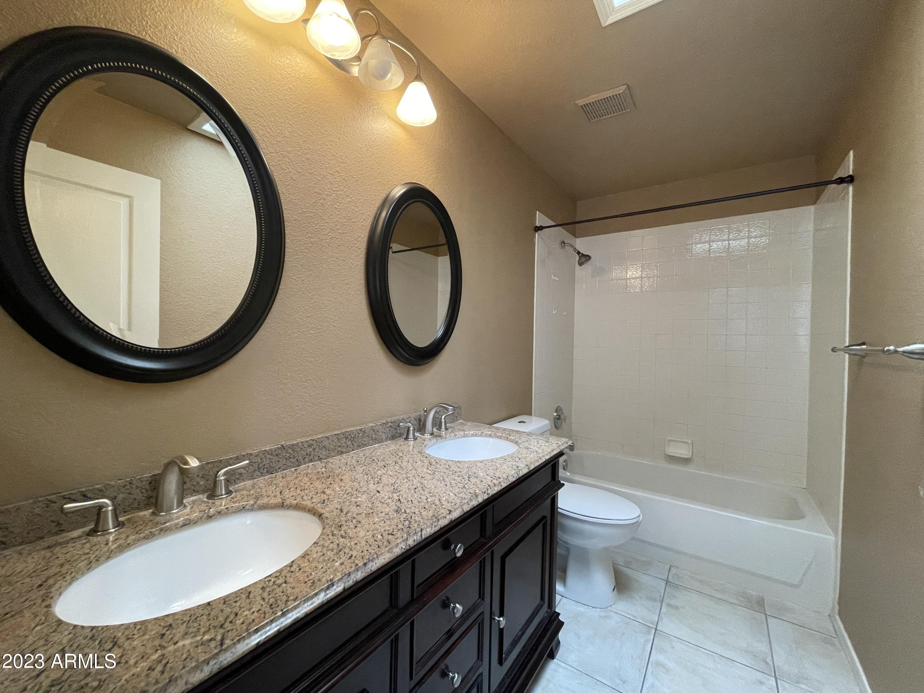 MOUNTAIN RIDGE PHASE 4 - Residential Lease