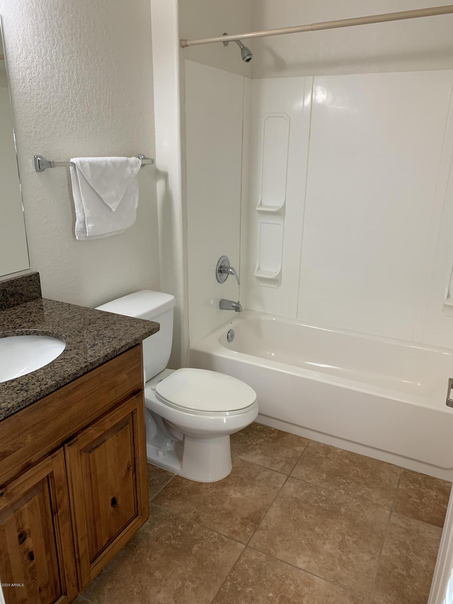 CASA ANTIGUA CONDOMINIUMS - Residential Lease
