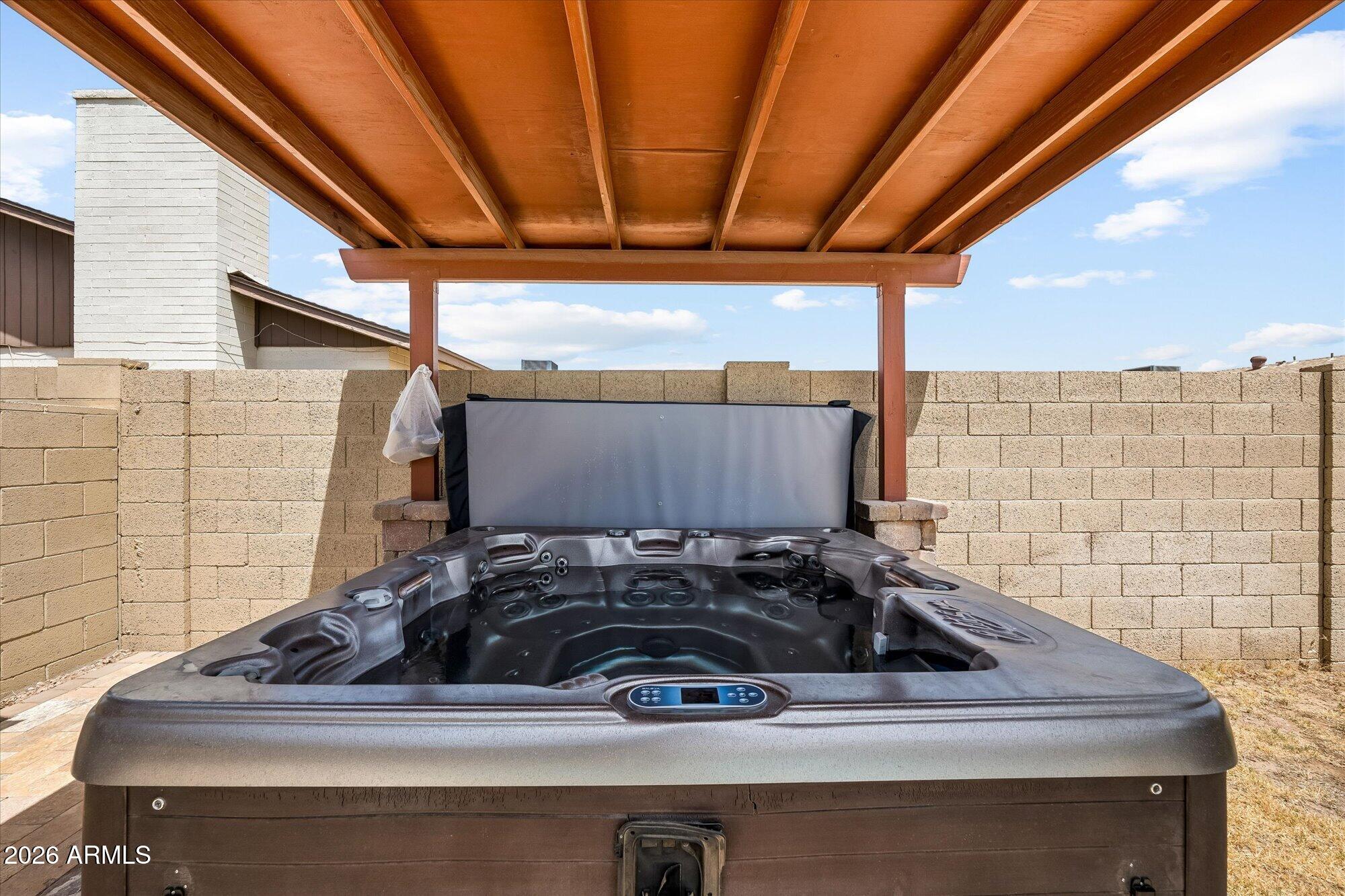 ROADRUNNER ESTATES WEST UNIT 3 LOTS 213 THRU 365 - Residential