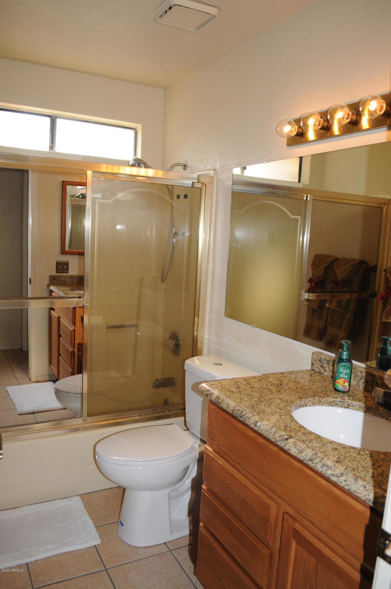 London Square Lot 1 - Residential