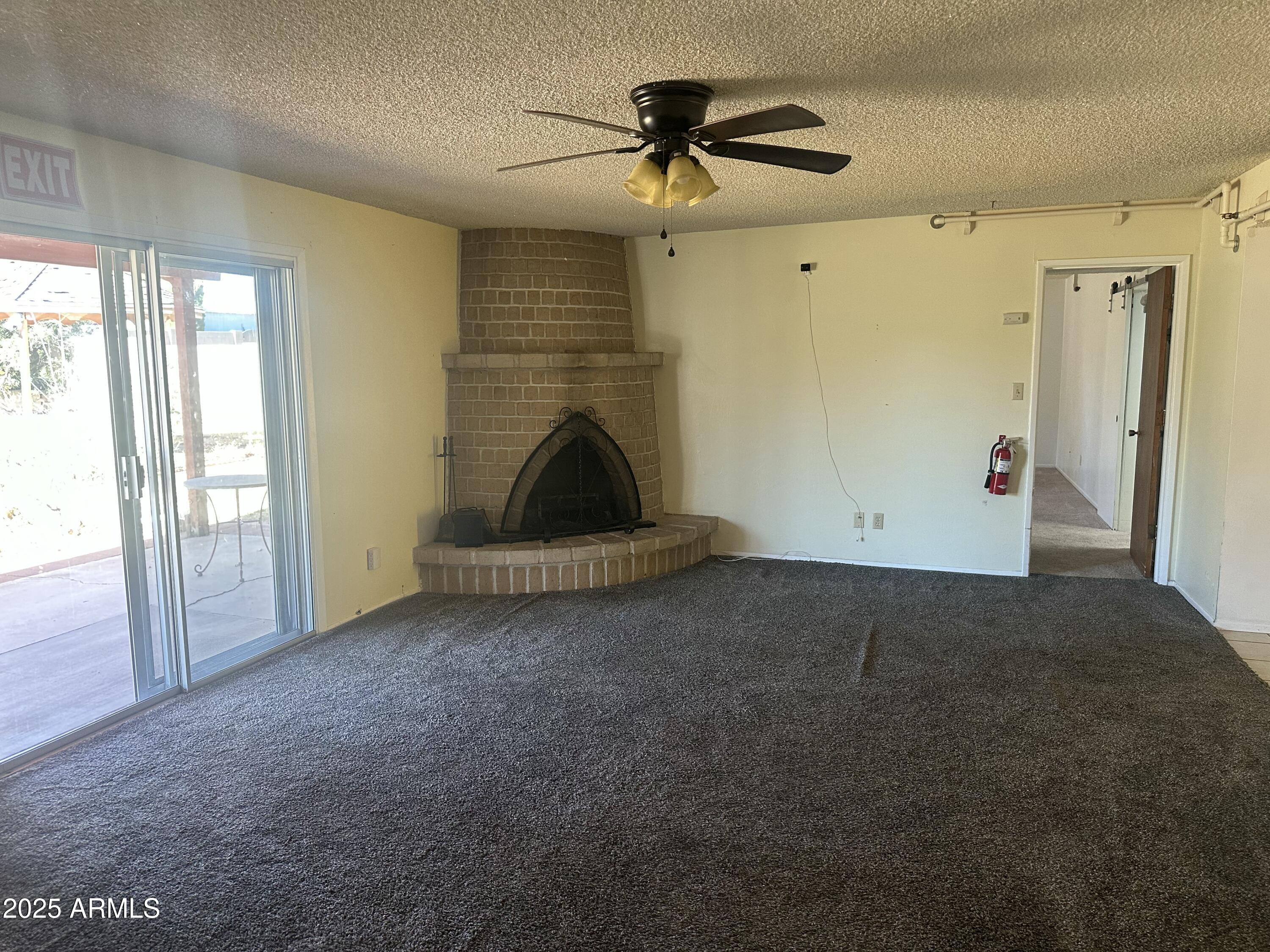 TOWN & COUNTRY ESTATES 2 - Residential