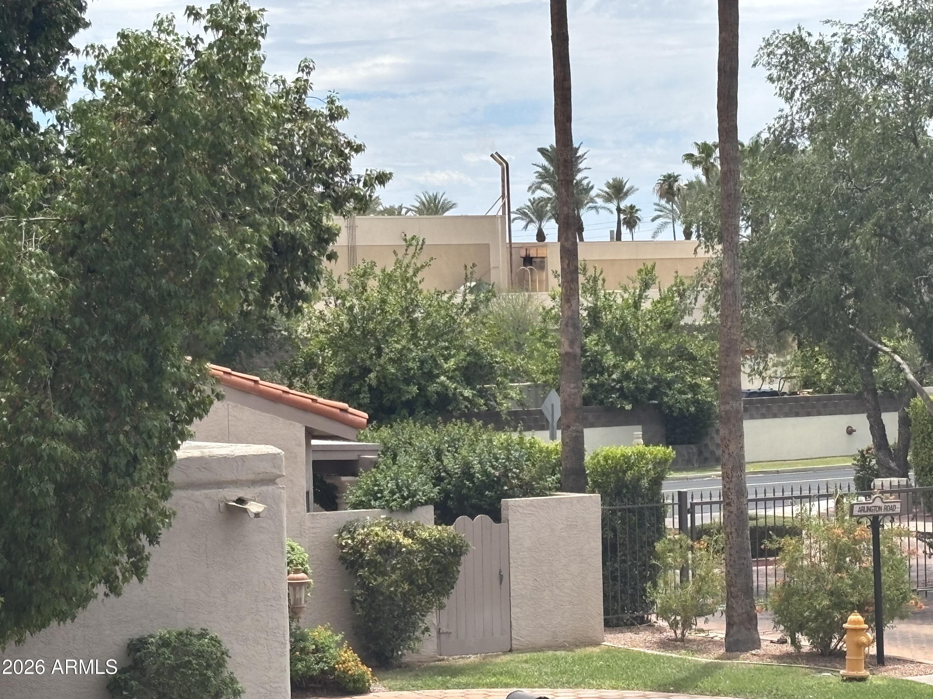 LA JOLLA BLANCA - Residential Lease